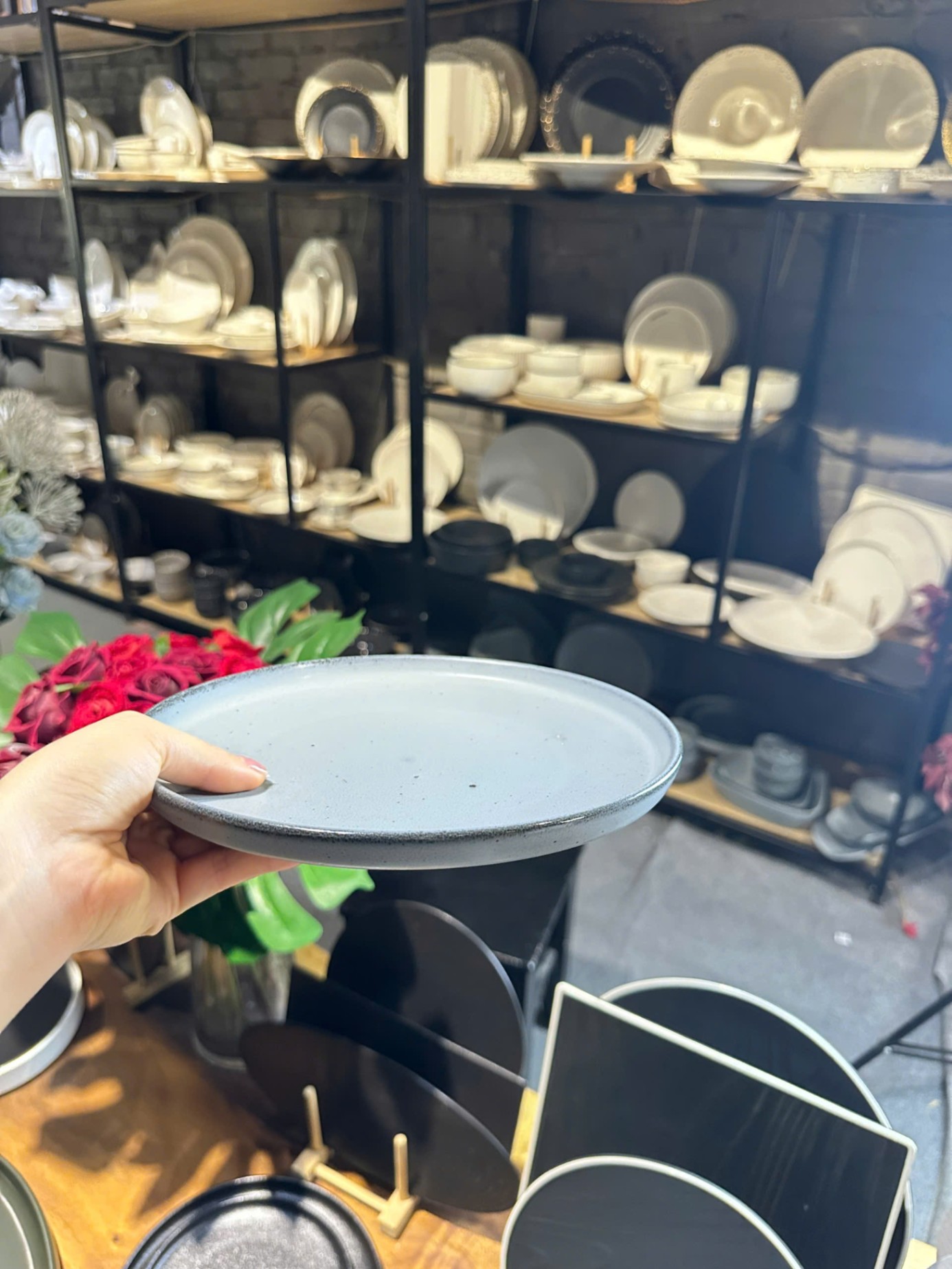 Đĩa bằng Grey 20cm
