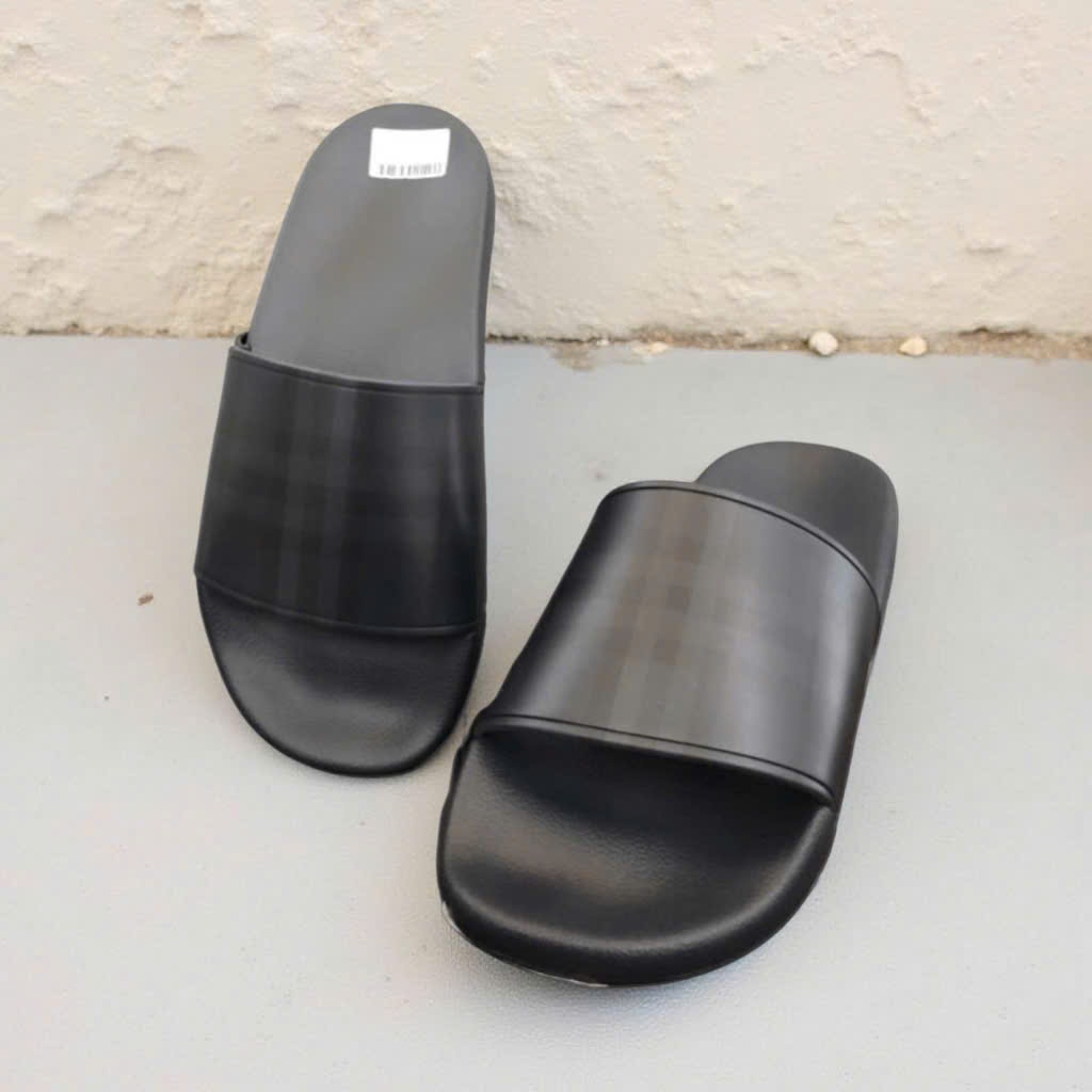 DÉP BURBERRY VẠCH ĐEN P80415031