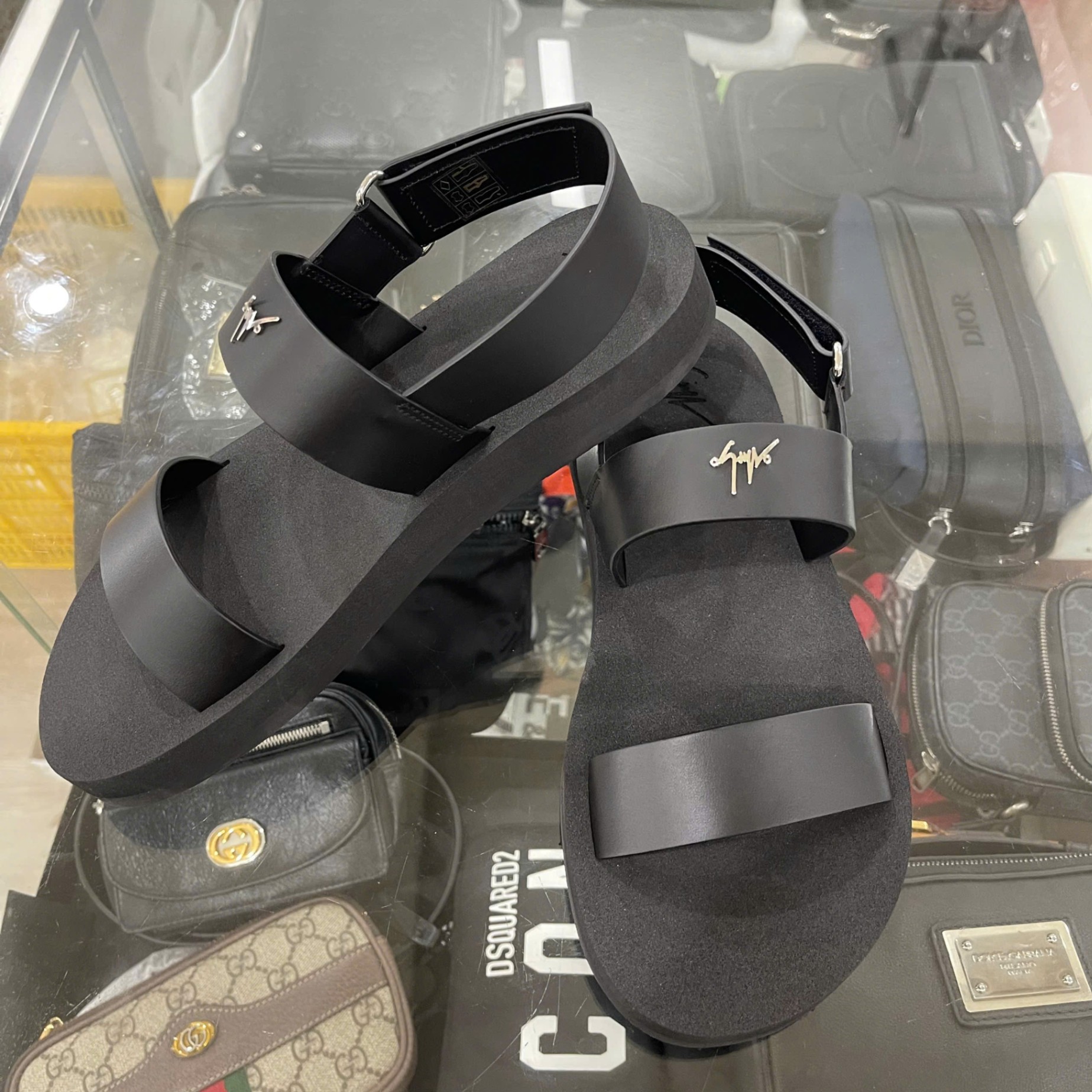 SANDAL GIUSEPPE ZANOTT ĐEN EU3002300105