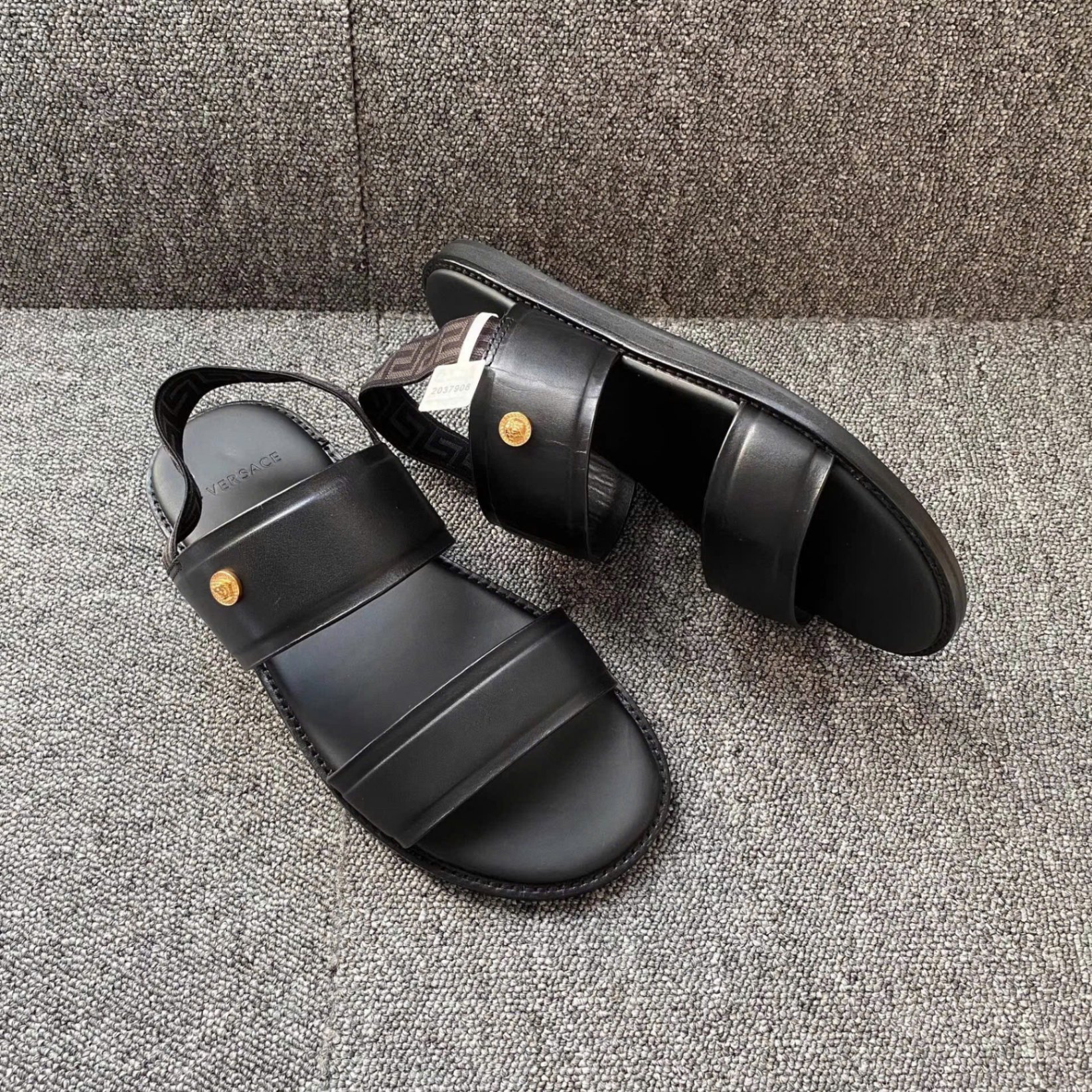 SANDAL VERSACE ĐEN MEDUSA VÀNG DSU7870S D4VFS