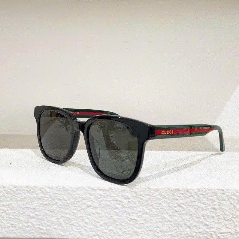 KÍNH GUCCI ĐEN GG001SN 002 SIZE 52/21/145