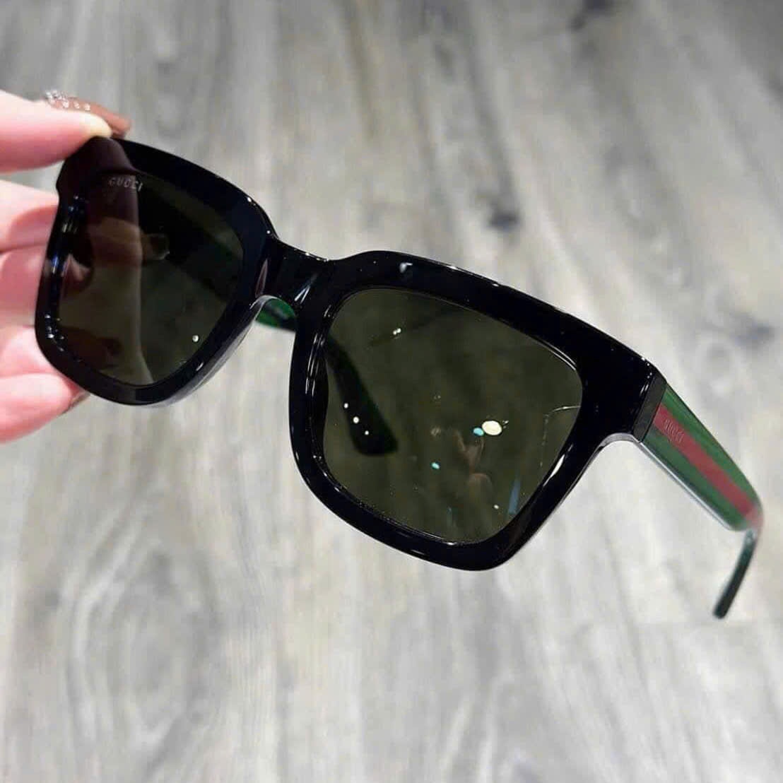 KÍNH GUCCI ĐEN GG001SN 002 SIZE 52/21/145