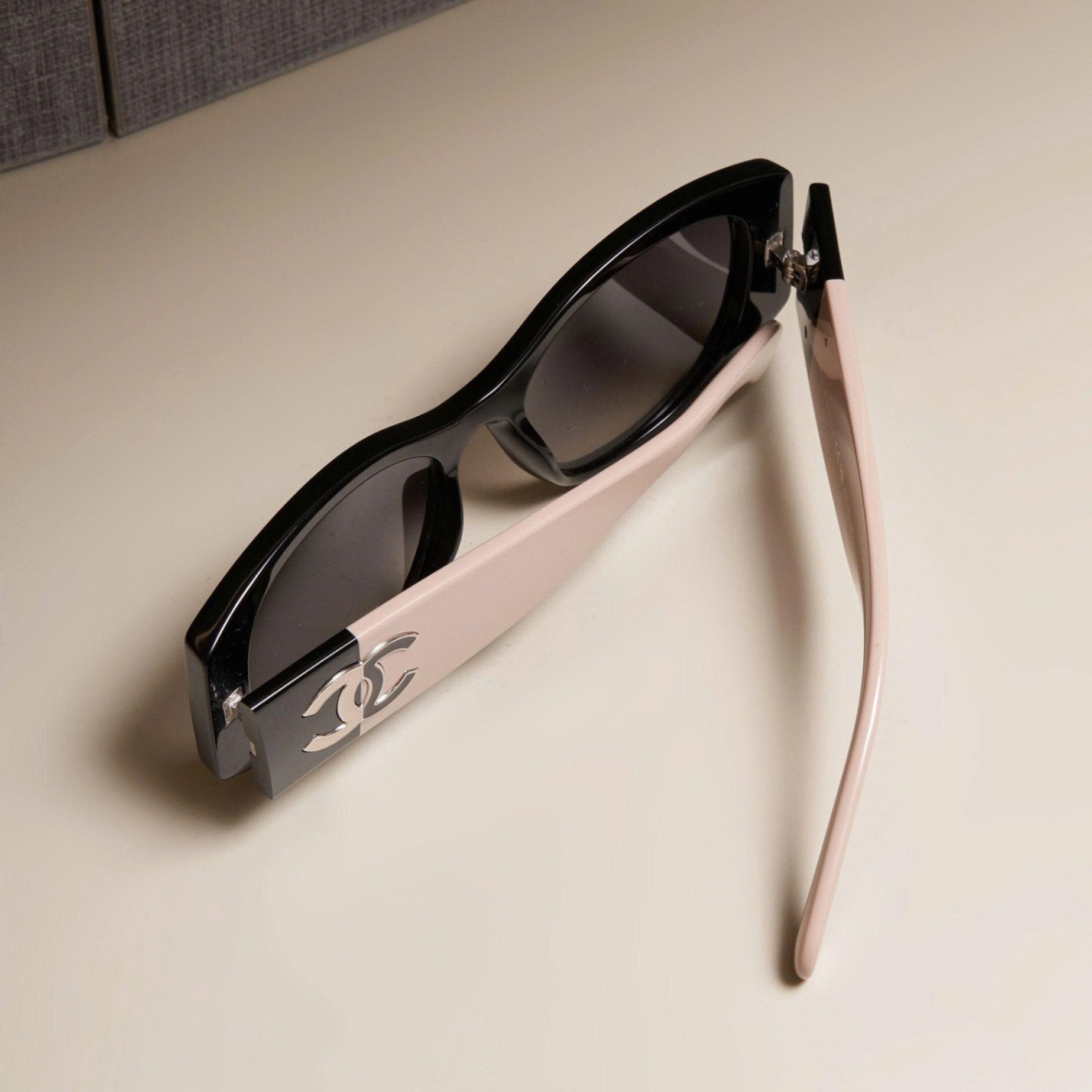 KÍNH CHANEL BLACK 0CH5524 C534S8 53/19/140