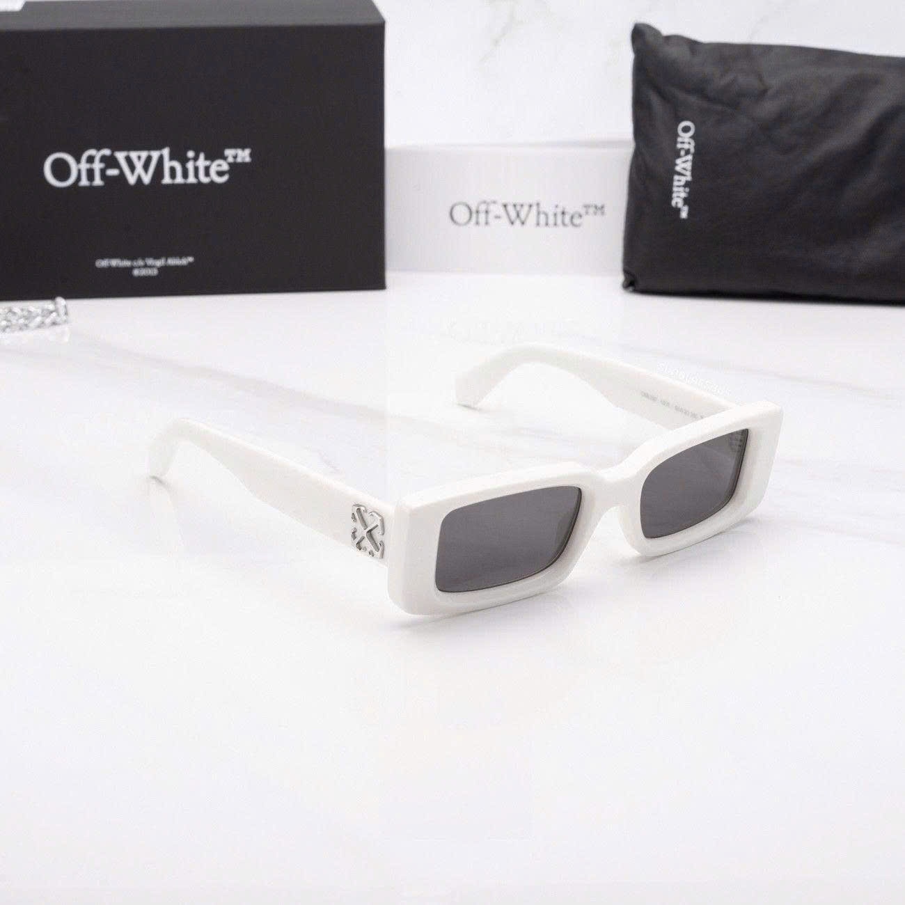 KÍNH OFF WHITE ARTHUR WHITE DARK GREY S24 OERI127S24PLA0010107 50/20/150