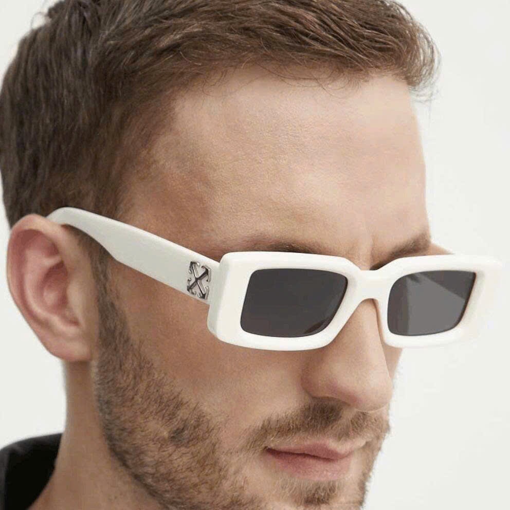 KÍNH OFF WHITE ARTHUR WHITE DARK GREY S24 OERI127S24PLA0010107 50/20/150