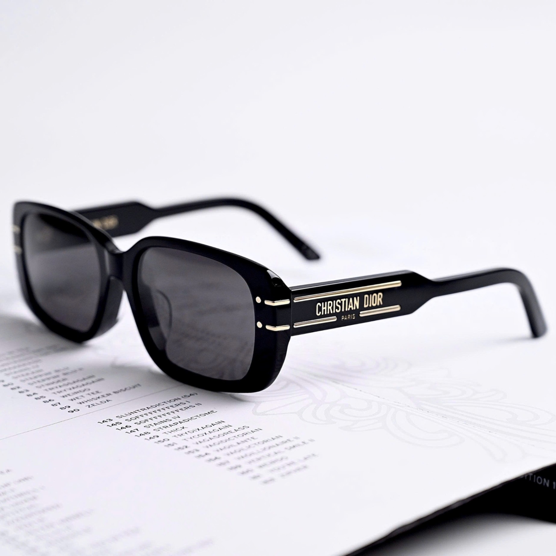 KÍNH DIOR SIGNATURE S12F 10A0 BLACK SIZE 53/18/140