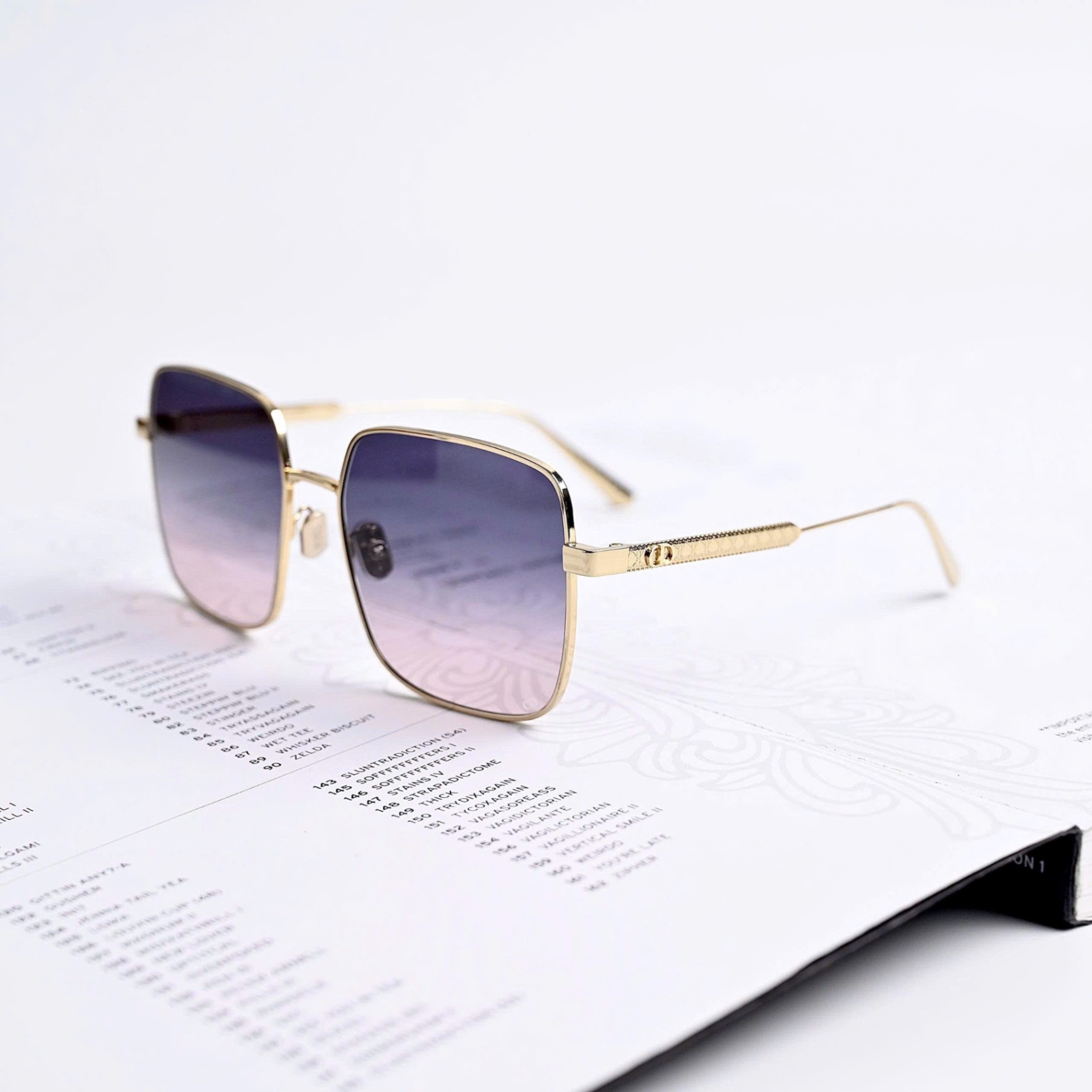 KÍNH DIORCANNAGE S1U B0G2 GOLD RED GRADIENT SIZE 59/18/140