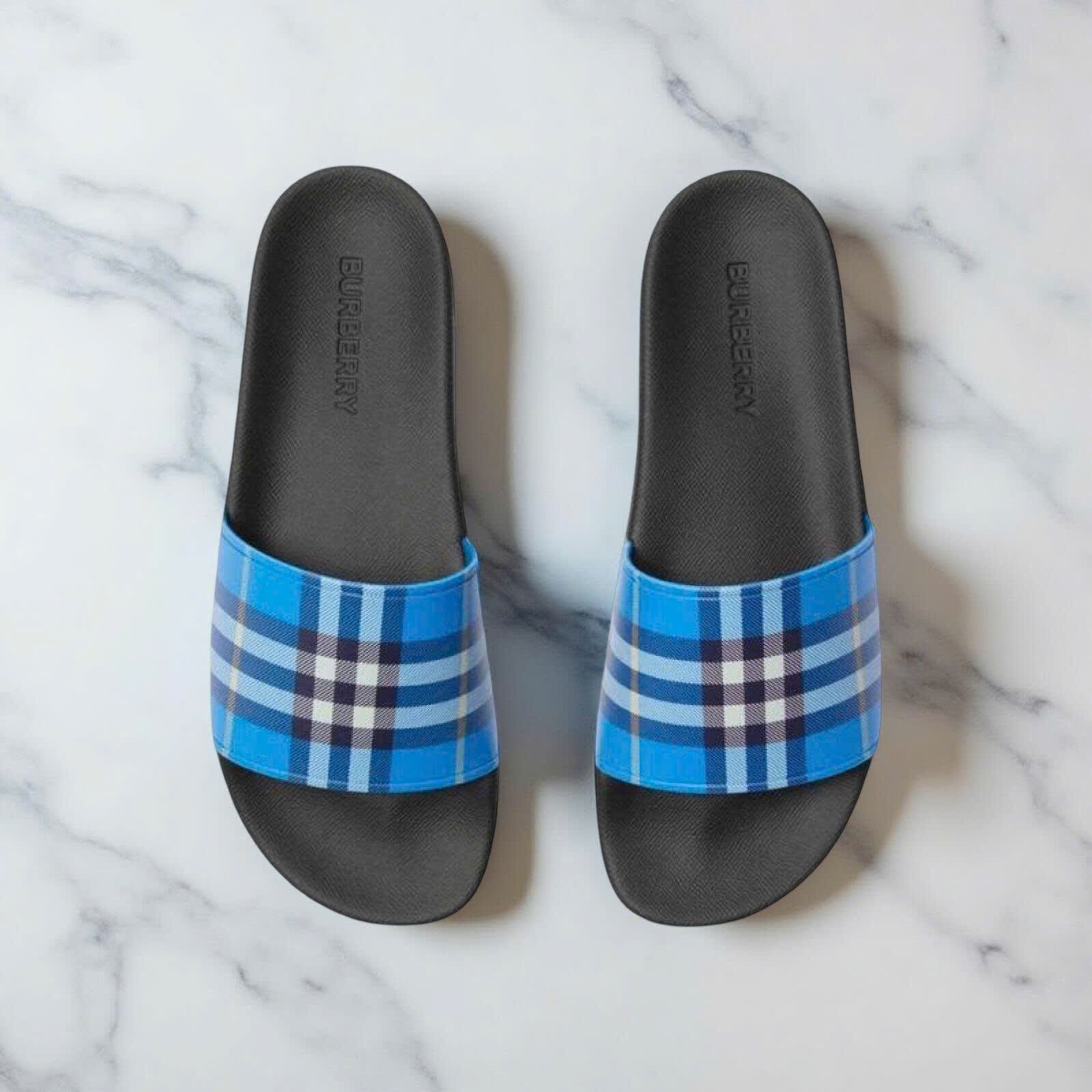 DÉP BURBERRY XANH KẺ MIX 8112742