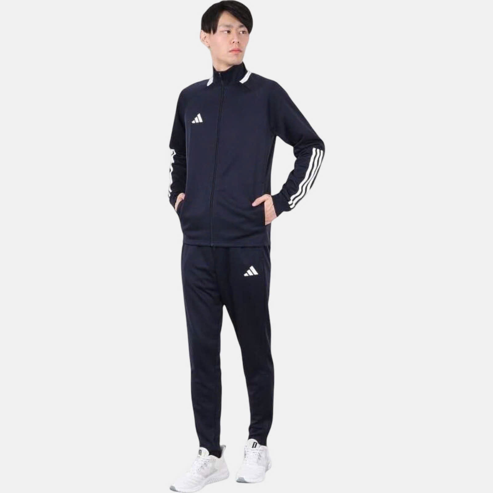 BỘ THỂ THAO ADIDAS ĐEN KẺ TRẮNG KNA81