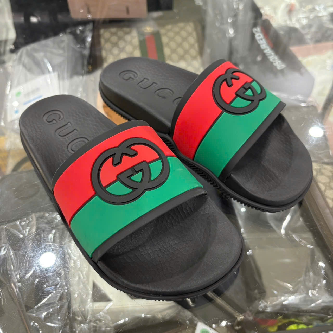DÉP GUCCI 655265 JFA008815 LIKE NEW