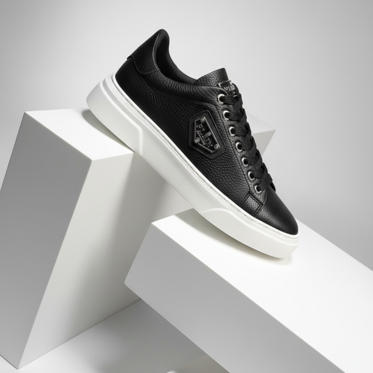GIÀY SNEAKER PHILIPP PLEIN ĐEN TAG SPORT UAES-USC0893-PLE010N_02