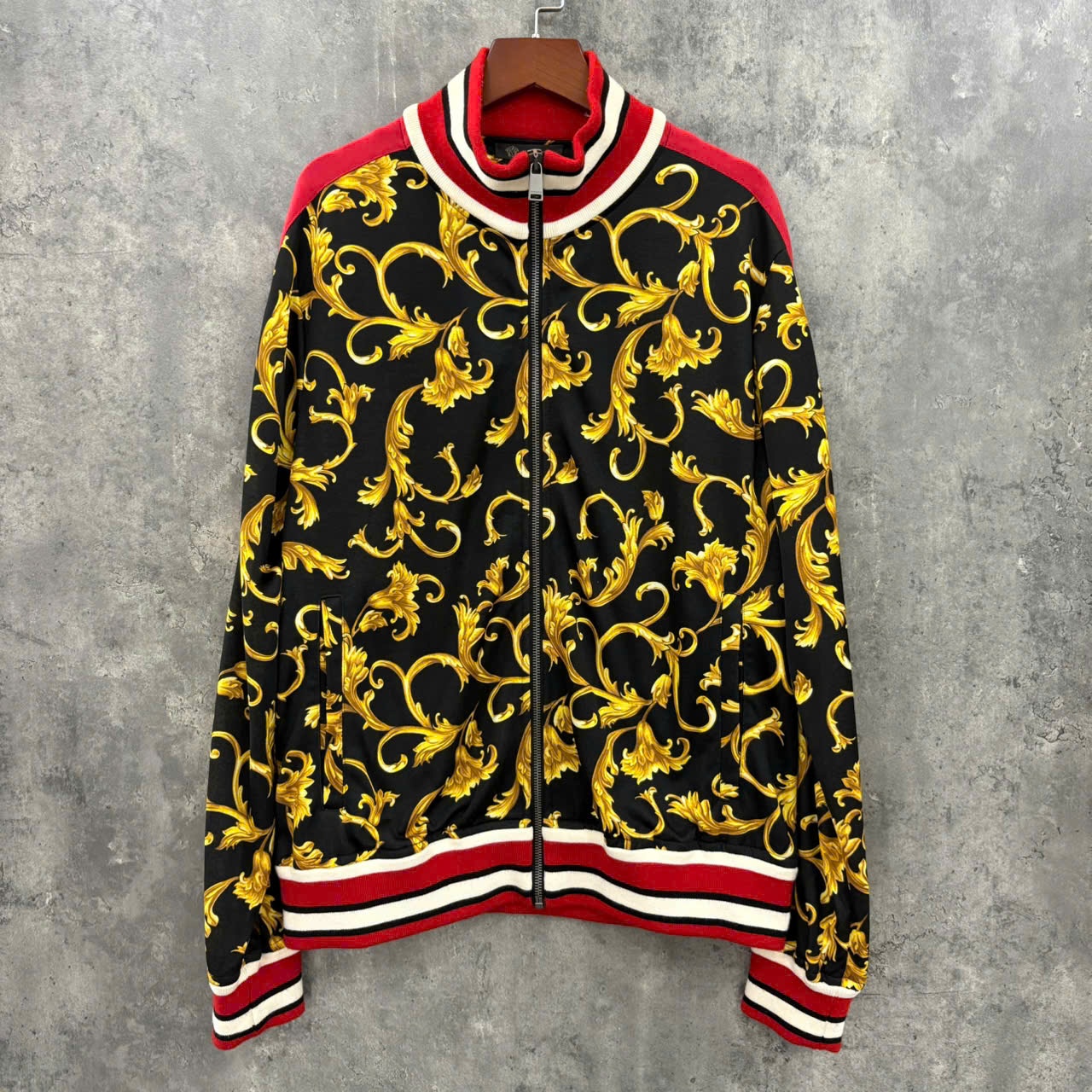 ÁO KHOÁC VERSACE HOA VĂN VÀNG LN003 LIKE NEW