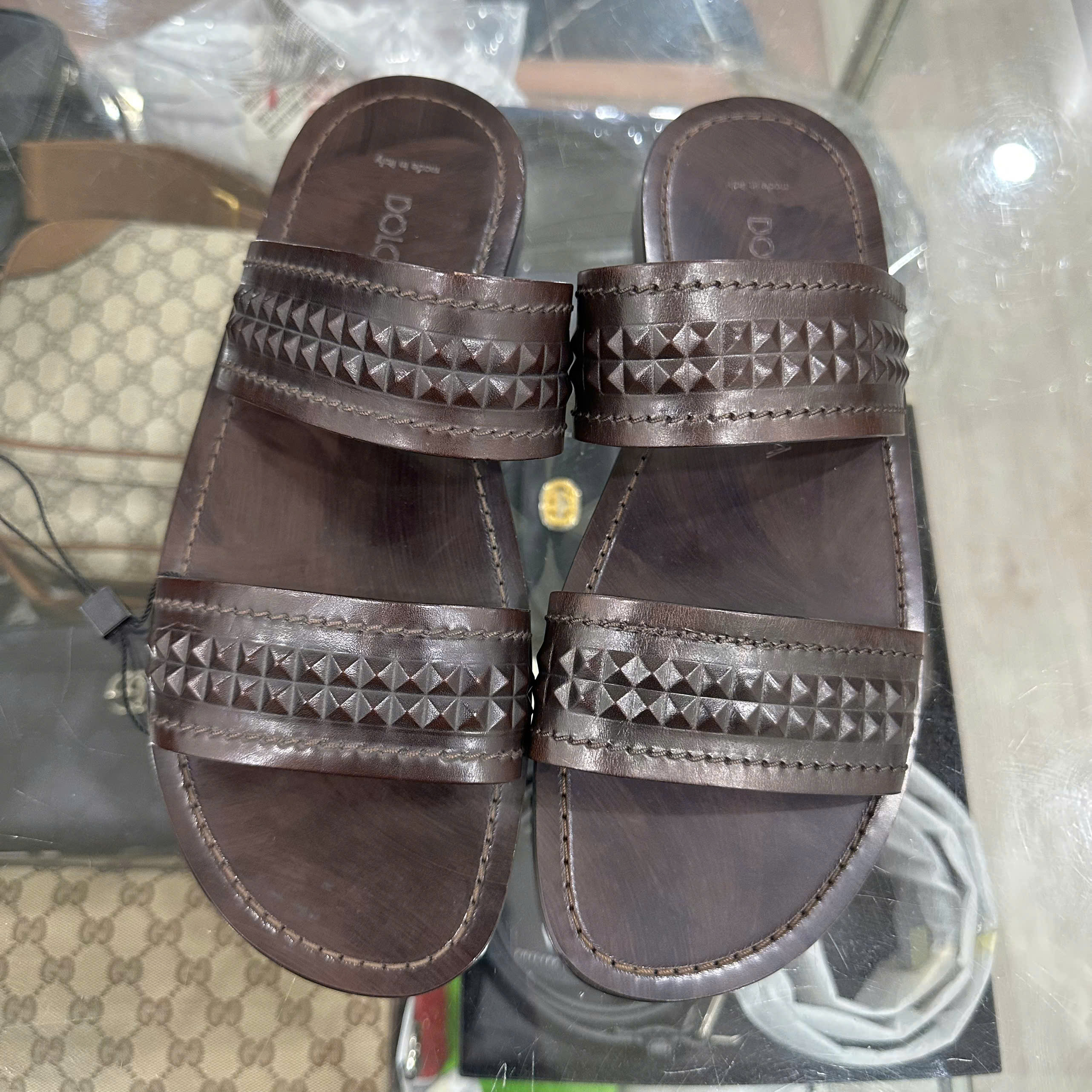 DÉP DOLCE QUAI NGANG DG10S000S25 HÀNG TRƯNG BÀY