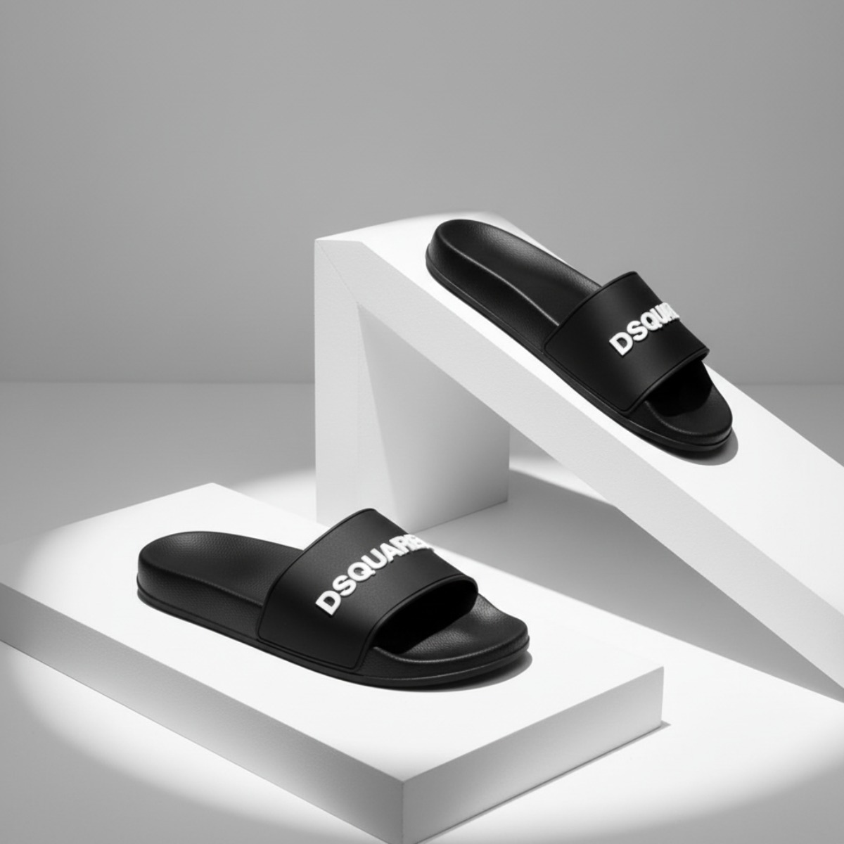 DÉP DSQUARED2 ĐEN CHỮ TRẮNG FSM0085 17208869 2124