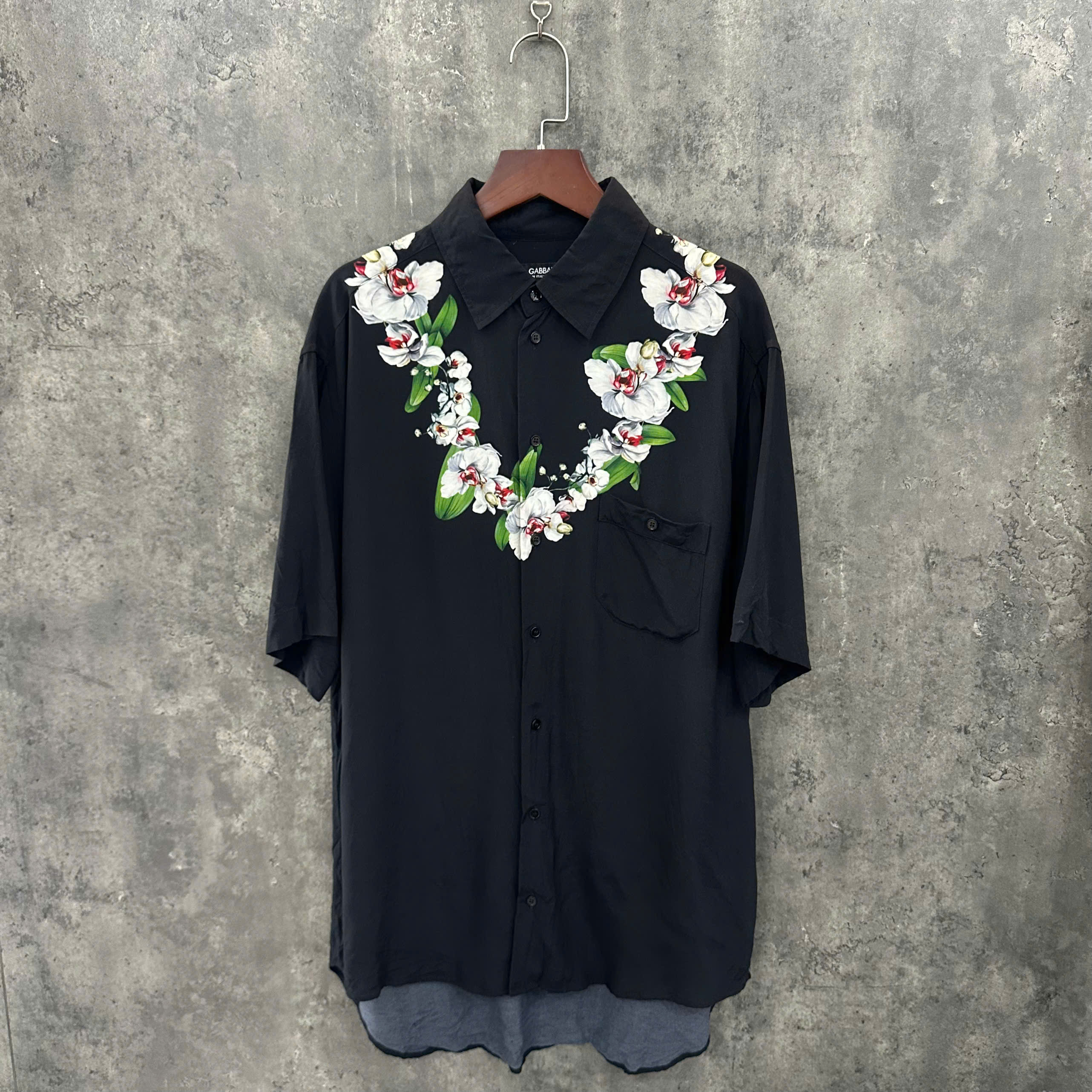 SƠ MI DOLCE ĐEN HOA HỒNG G5GJ7T FP8EO LN024 LIKE NEW