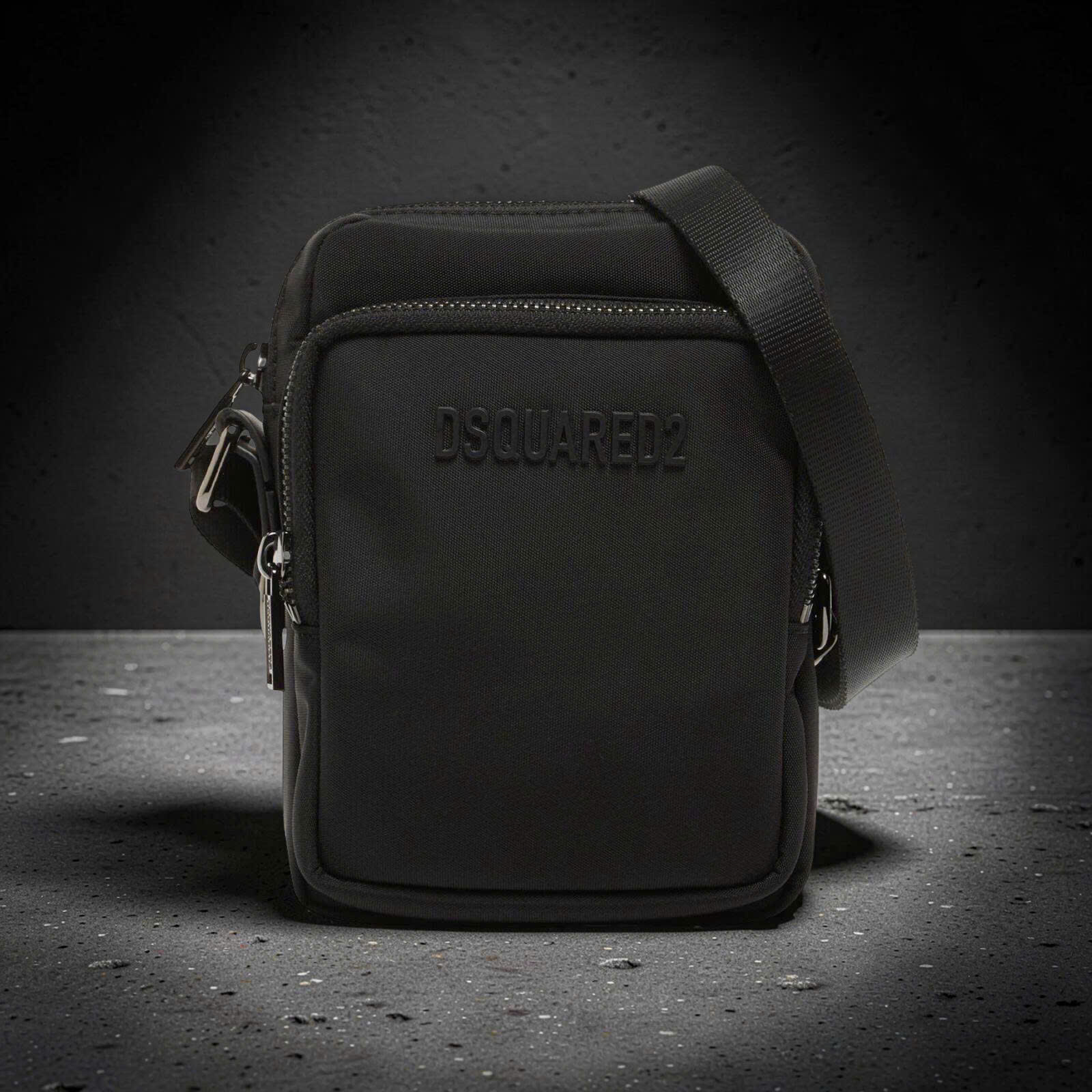 TÚI DSQUARED2 ĐEN CHỮ ĐEN CBM004816806815 2124