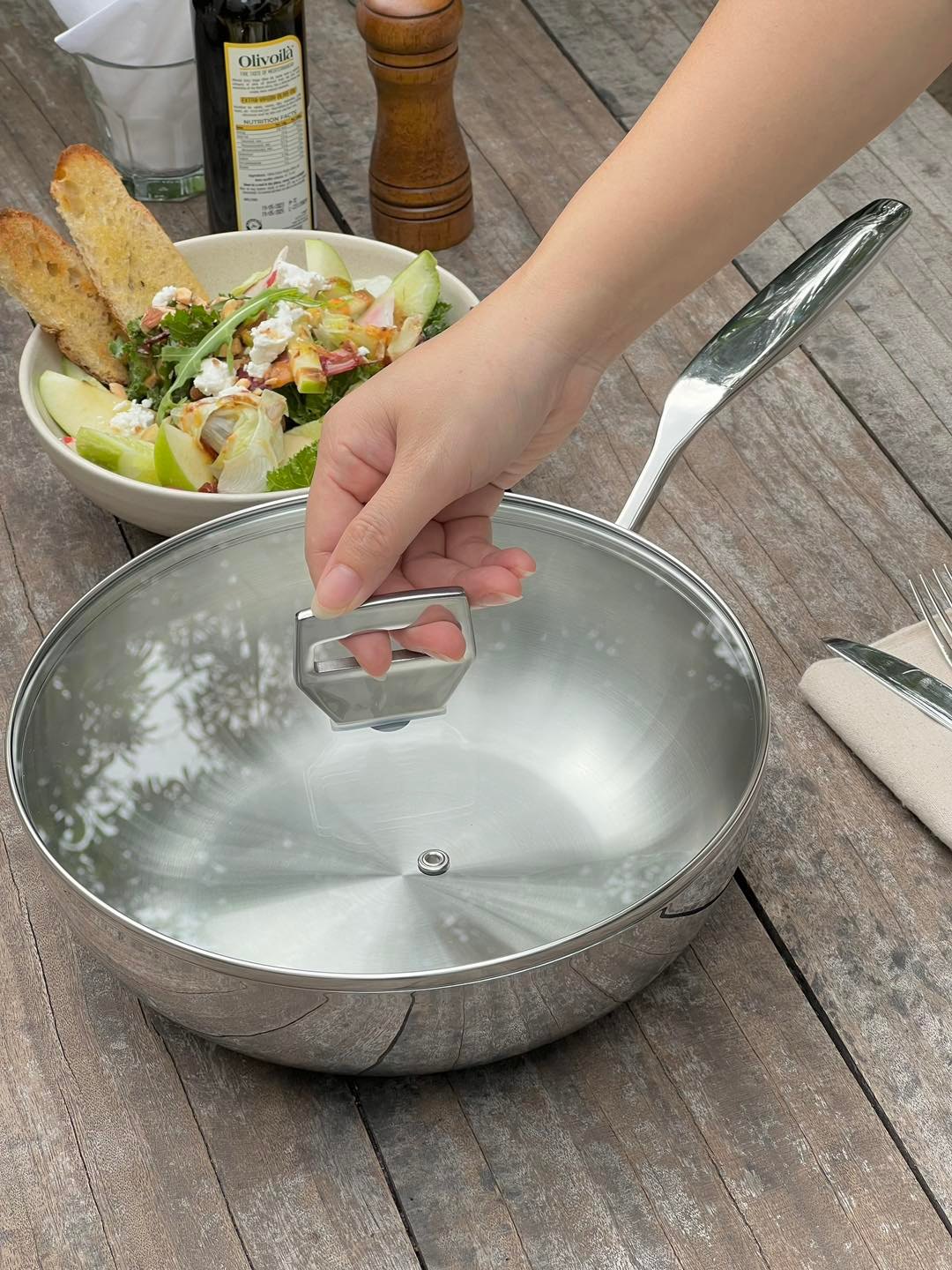 CHẢO KAIYO 5 LỚP 26CM sâu lòng có vung ĐÚC INOX 316 NGUYÊN KHỐI