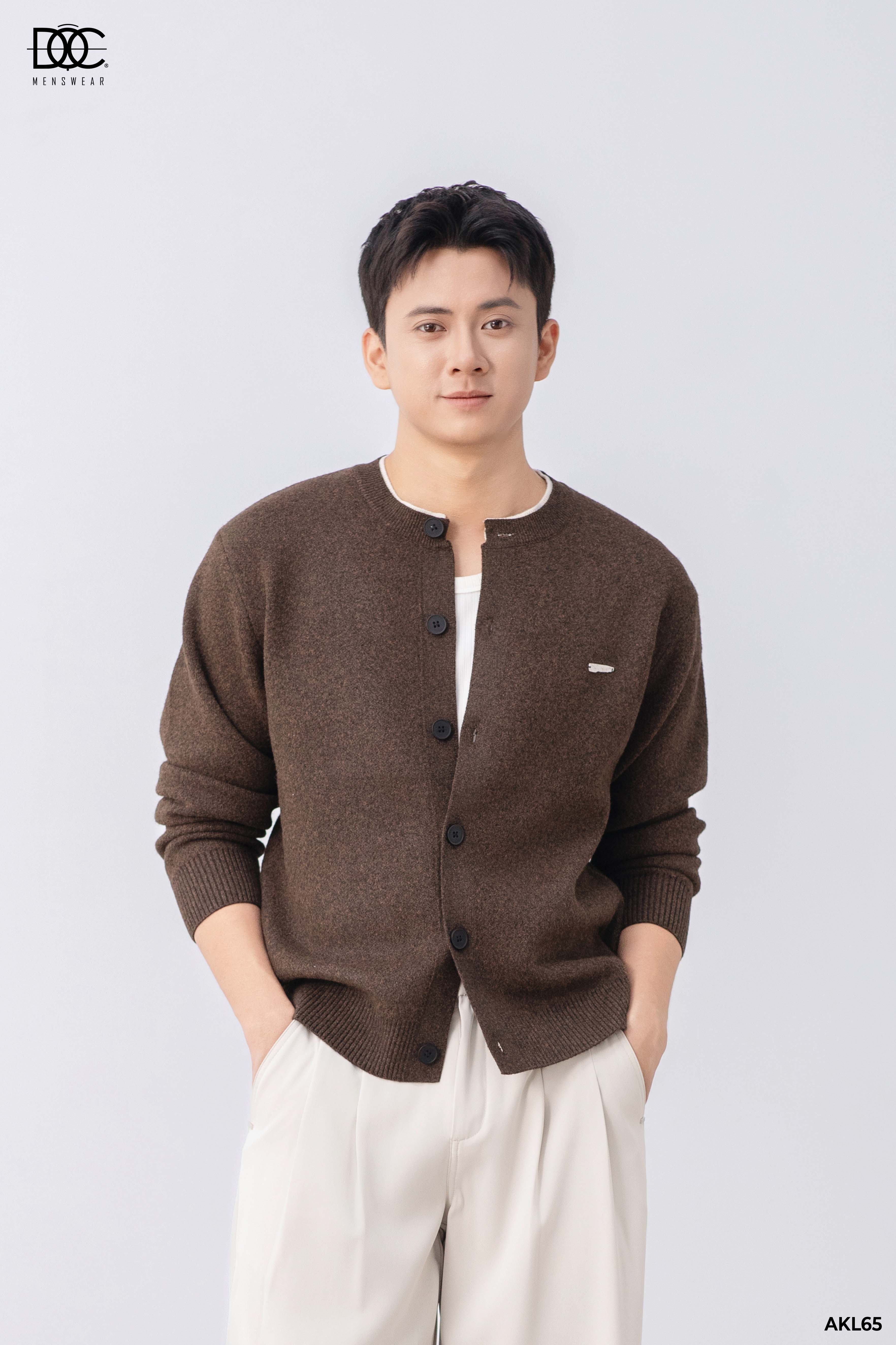 Áo khoác len cổ cài cúc dọc - AKL65