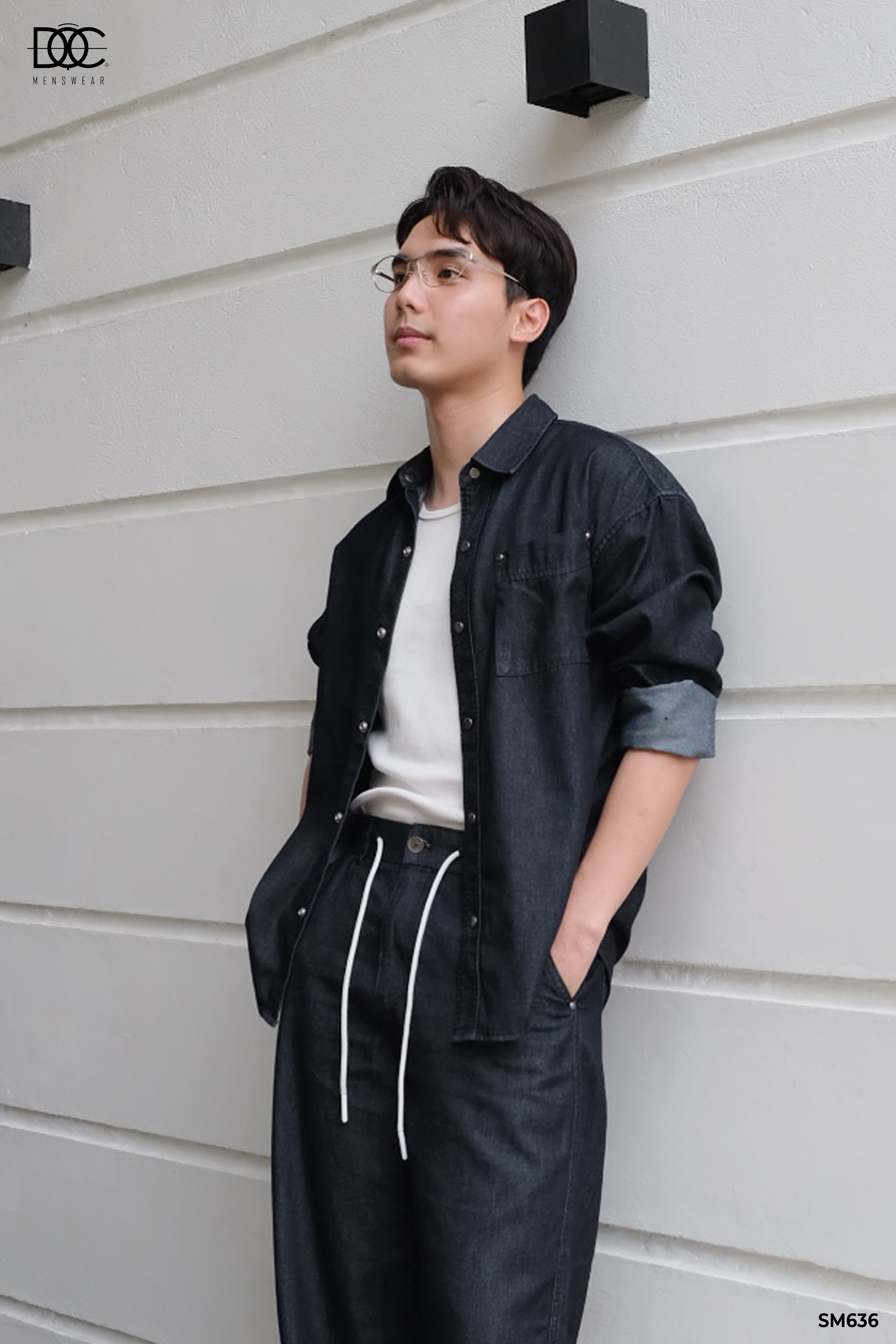 Áo sơ mi denim túi hộp phom rộng - SM636