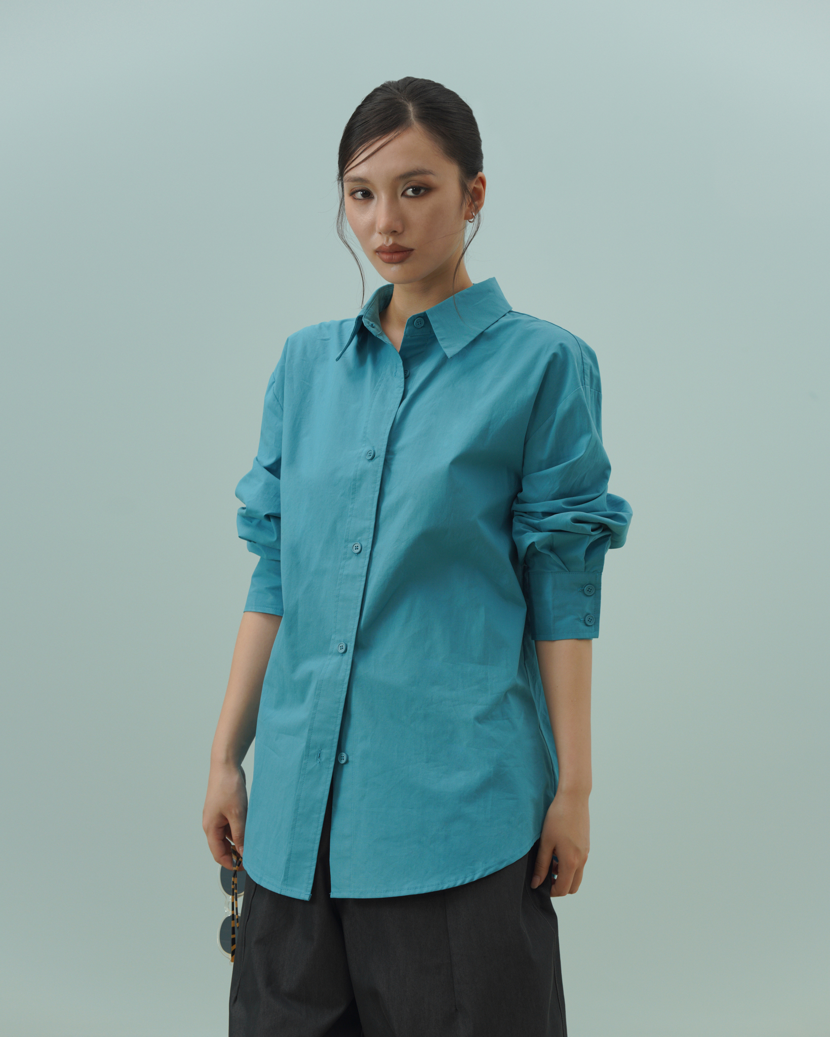 Arden Relaxed Shirt (62063090_Áo sơ mi nữ dài tay dáng rộng basic, từ vải dệt thoi)