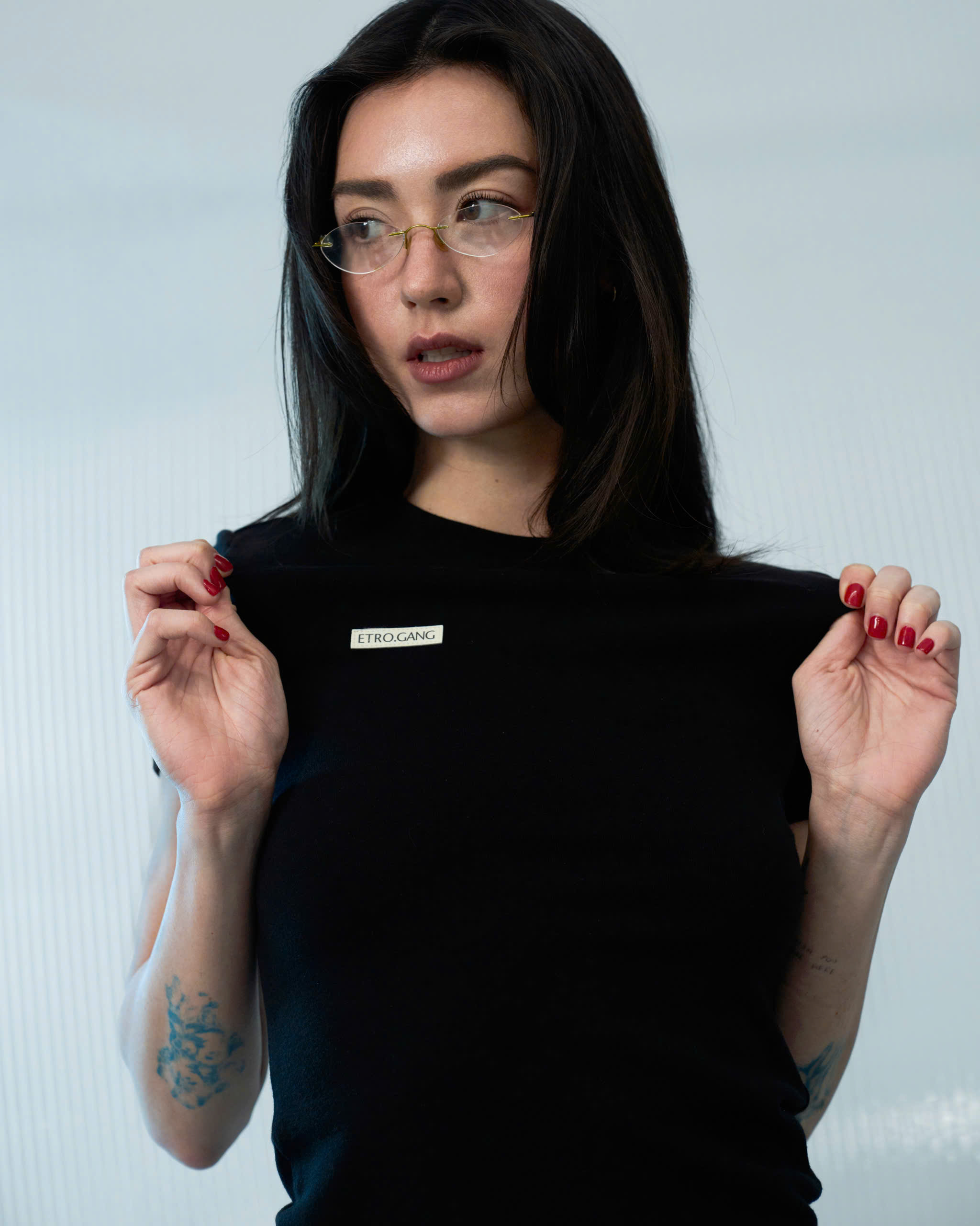 Subtle Mark Tee (61099030_Áo phông nữ, vải dệt kim, đính tag EG)