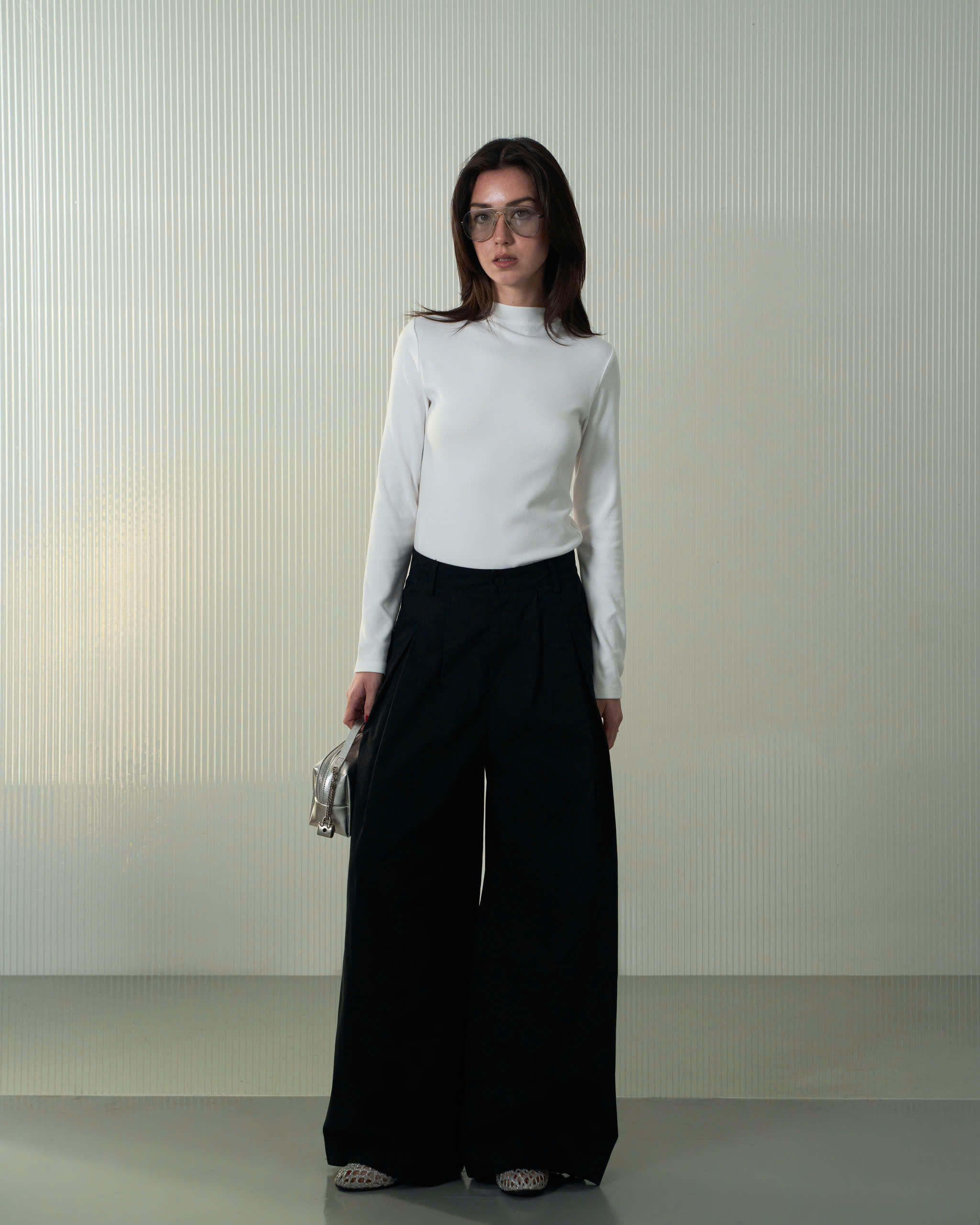 Essential Longsleeve (61109000_Áo dài tay trơn basic)