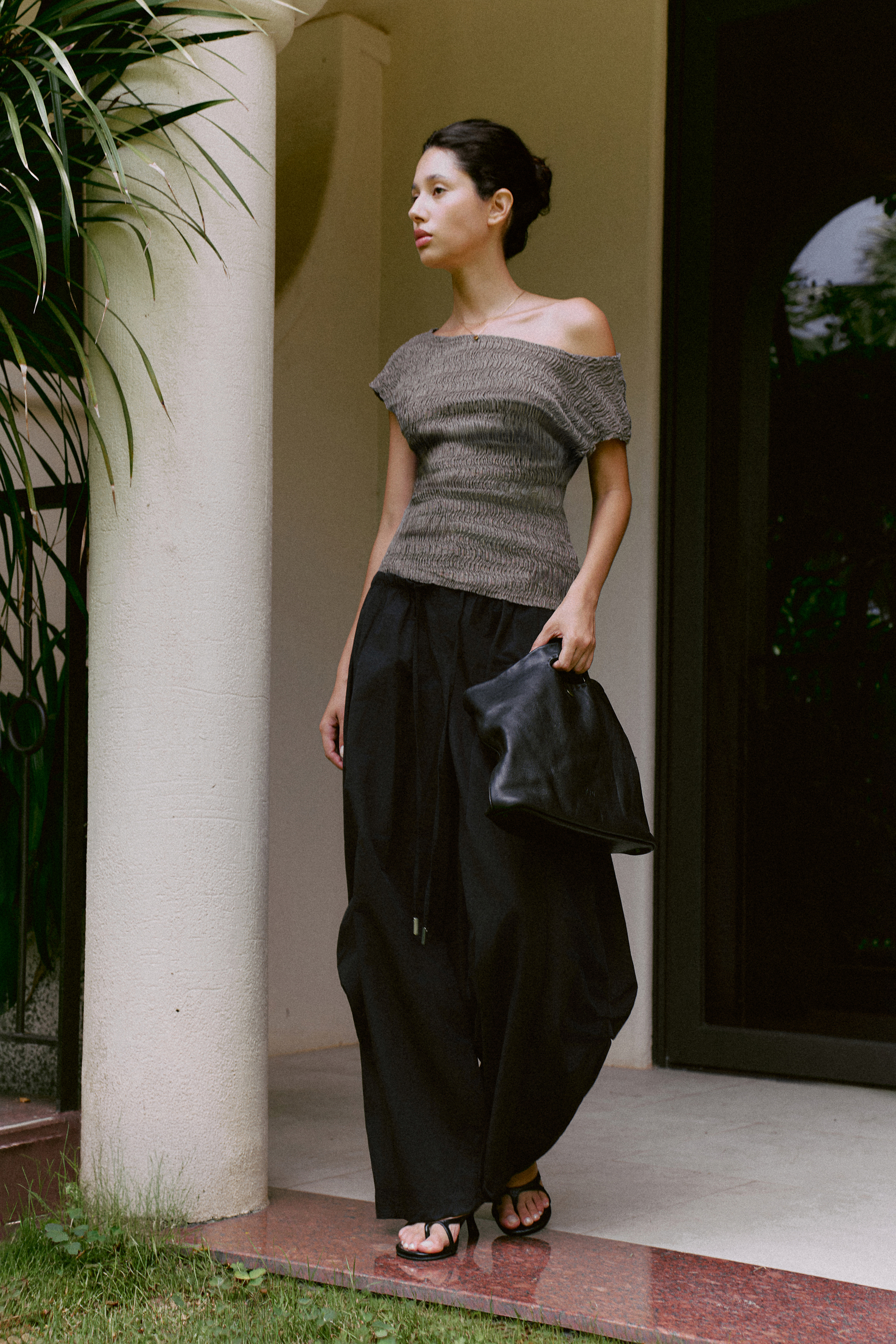 Nelle Textured Top (62064000_Áo nữ kiểu ngắn tay bằng vải dệt kim)