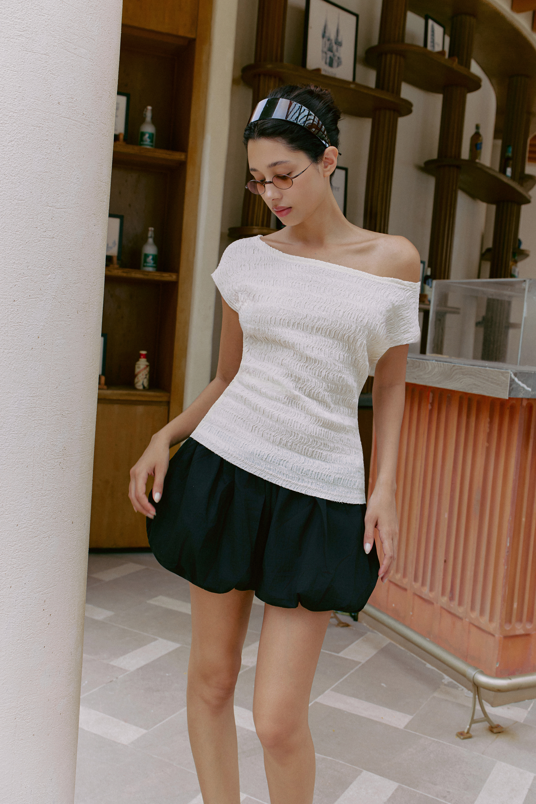 Nelle Textured Top (62064000_Áo nữ kiểu ngắn tay bằng vải dệt kim)