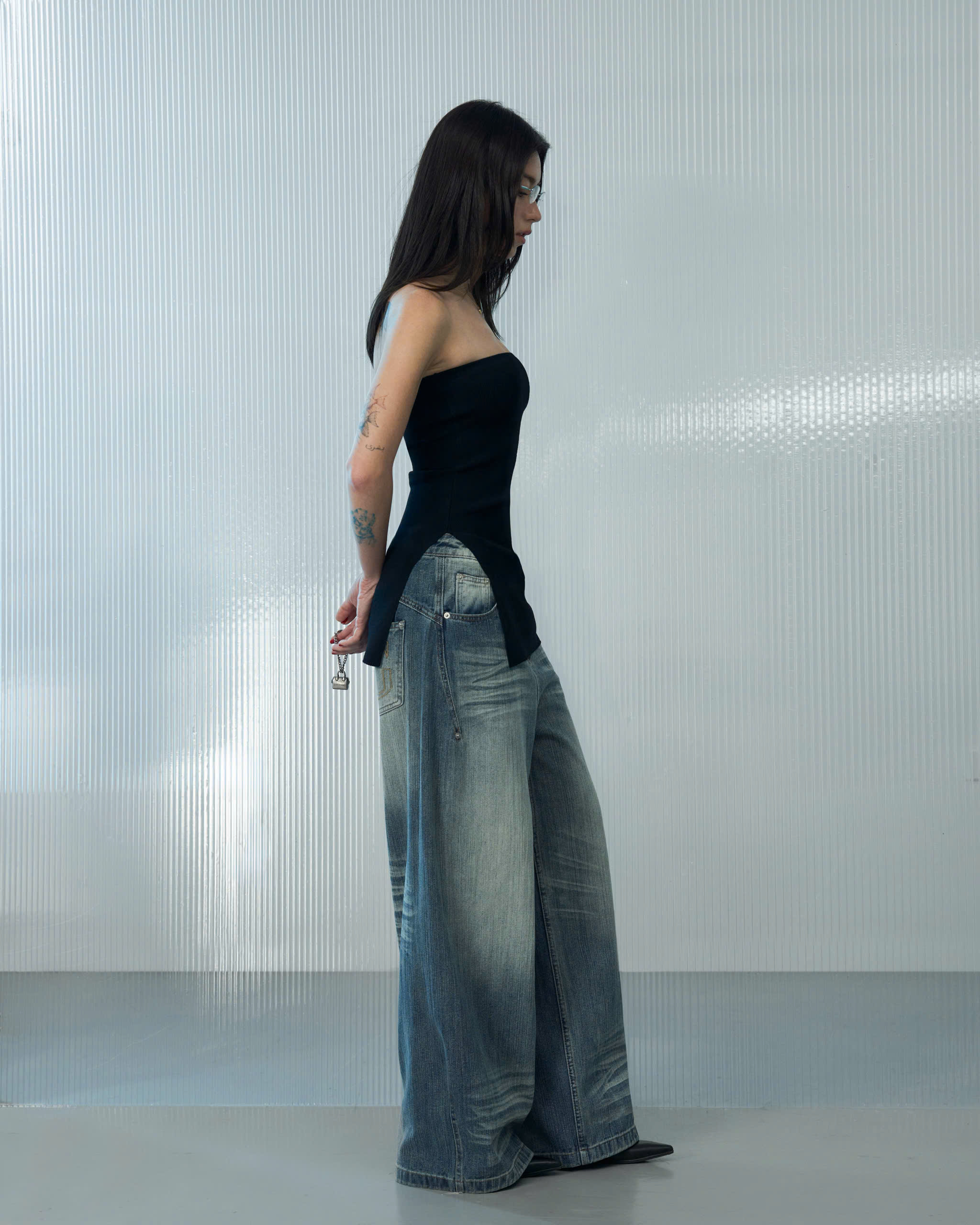 Ombra Marked Wide Fit Jeans (62046200_Quần bò dài nữ ống suông, vải dệt thoi)