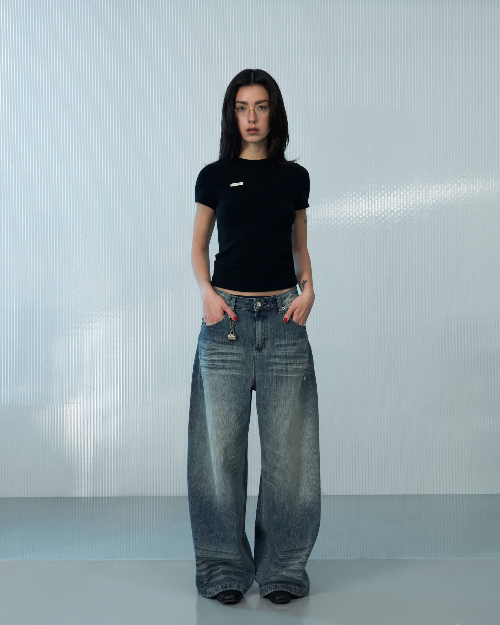 Ombra Marked Wide Fit Jeans (62046200_Quần bò dài nữ ống suông, vải dệt thoi)
