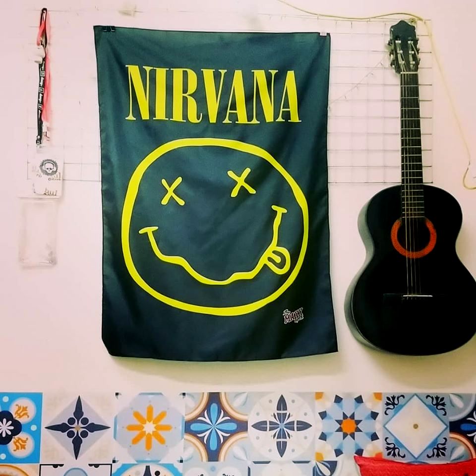 Cờ Nirvana - Smile