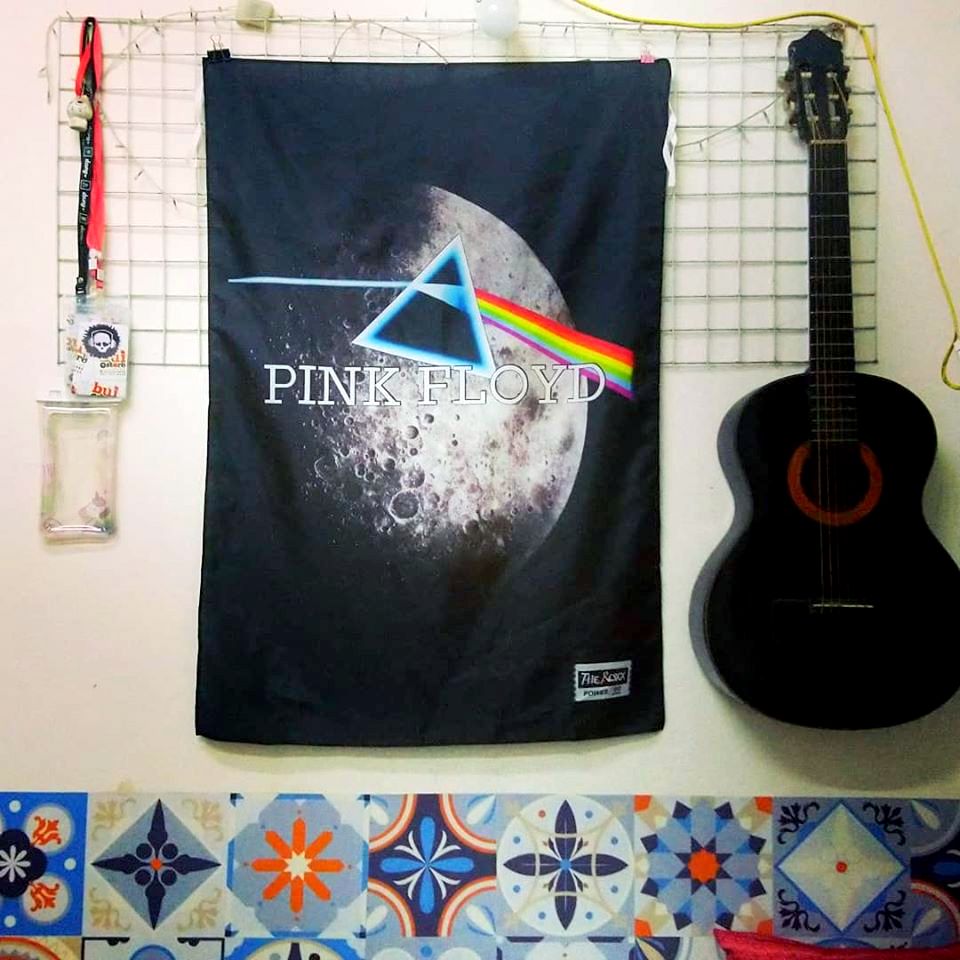 Cờ Pink Floyd - Dark size of the moon