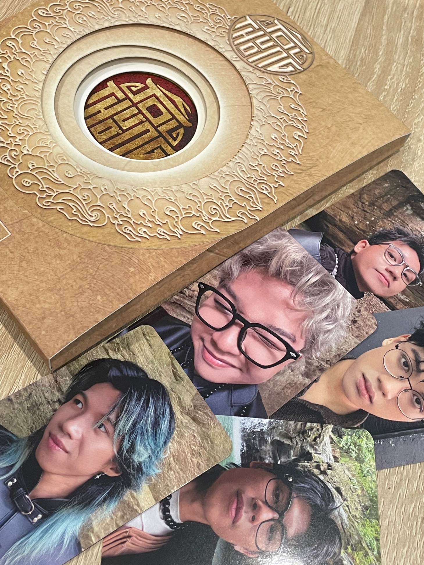 Album TỐI THƯỢNG - The Flob