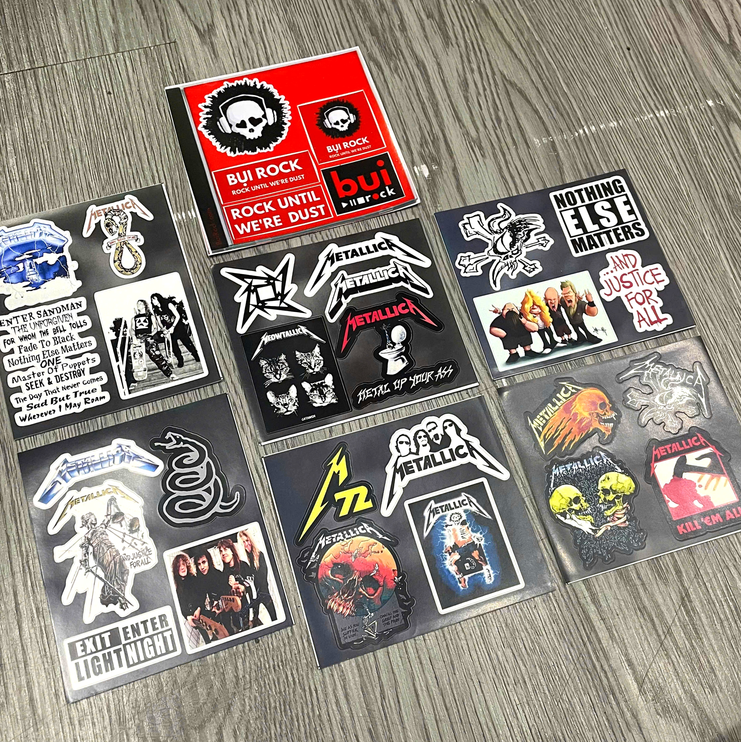 Sticker Metallica 01 - combo 25 chiếc khác nhau - Sticker 44