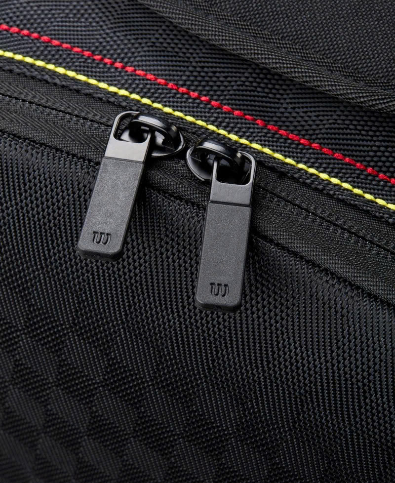 Túi Wilson Pro Staff Classic 6 Pack Bag Black
