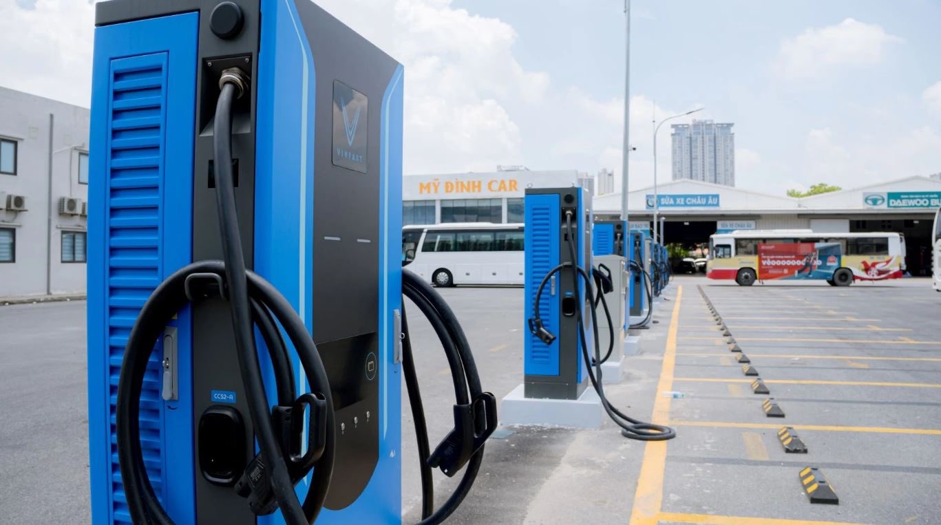 Kinh doanh Trạm sạc Xe điện (EV Charging Hub) xung quanh các Khu đô thị ven đô, khu du lịch,...