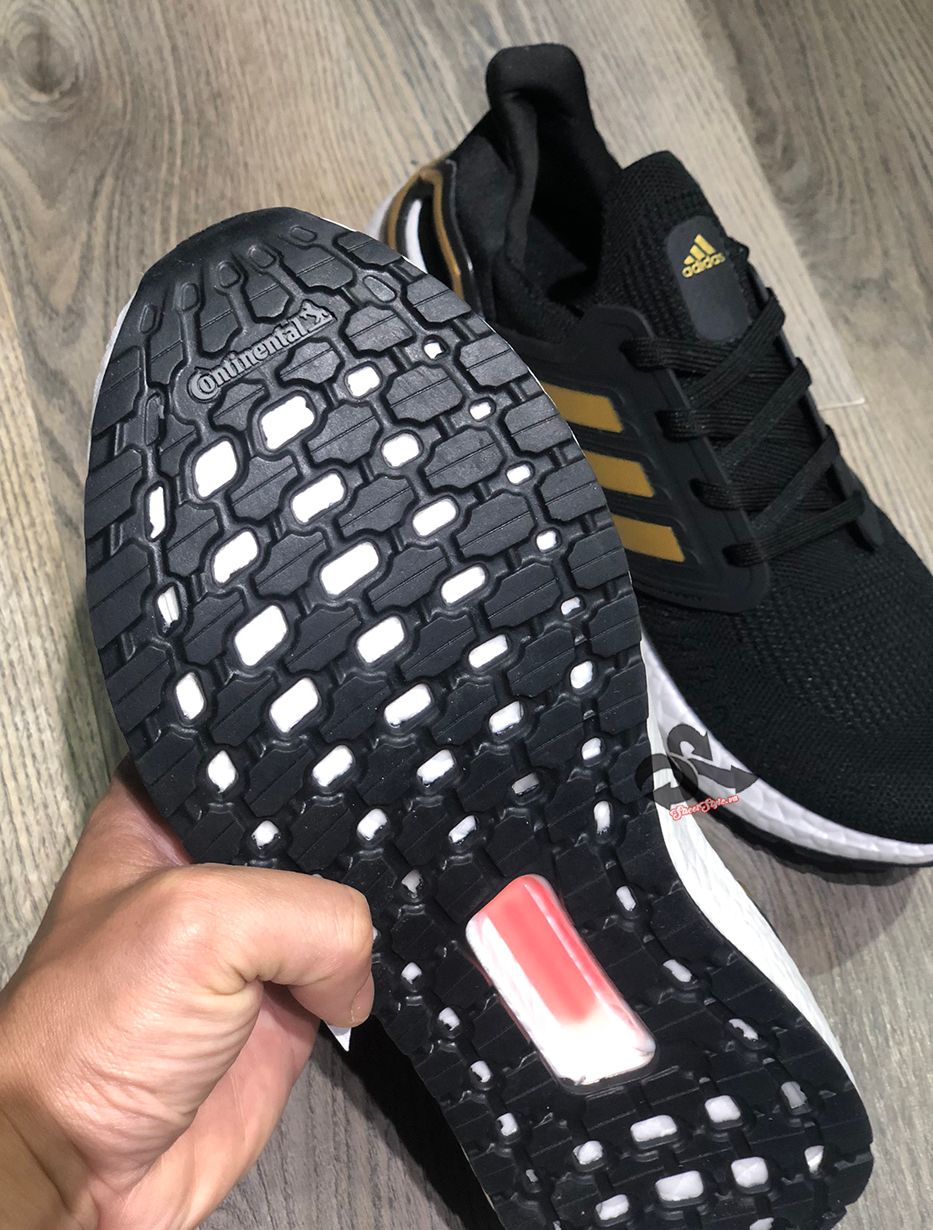 Ultra Boost Core Black Gold 1:1 (ORDER) - Main Image