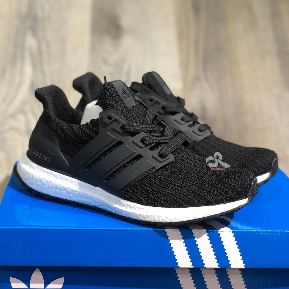 Giày Adidas Ultra Boost Đen Trắng 1:1 (ORDER)