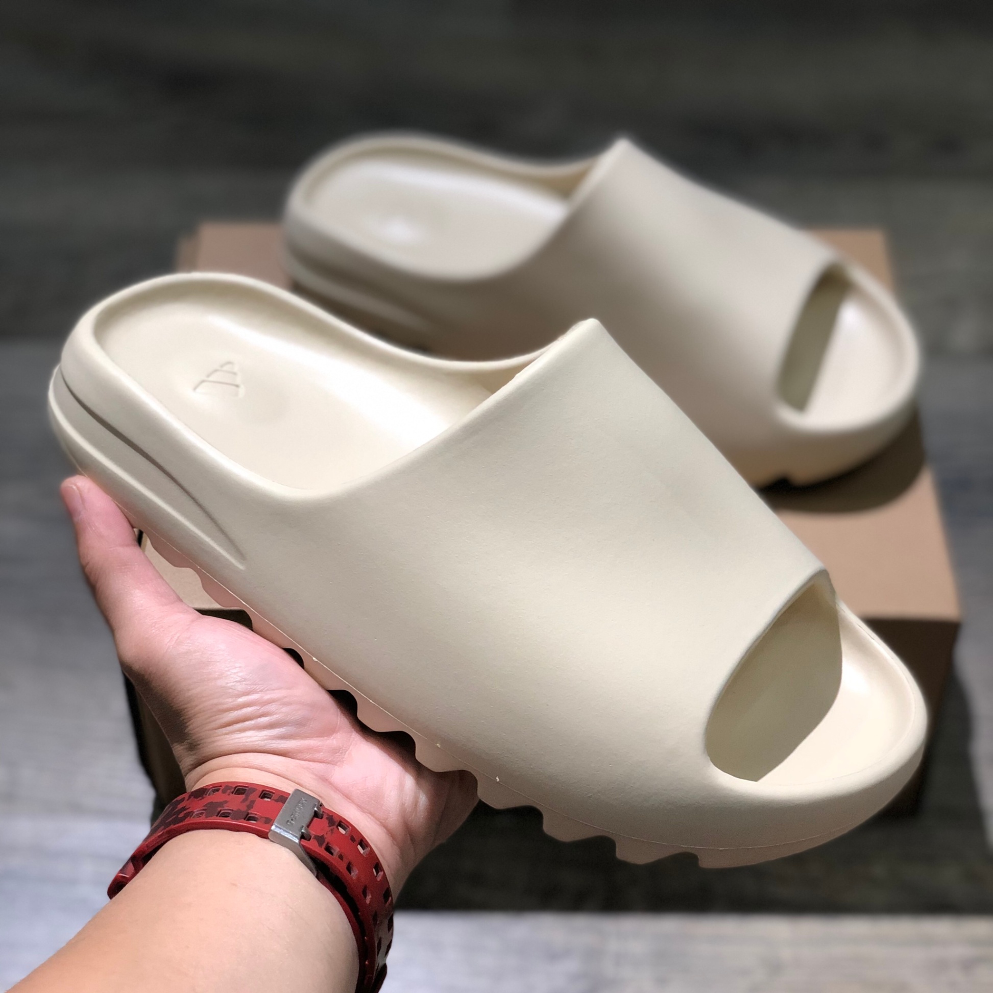 DÉP ADIDAS YEEZY SLIDE PURE SC MÀU TAN (ORDER)