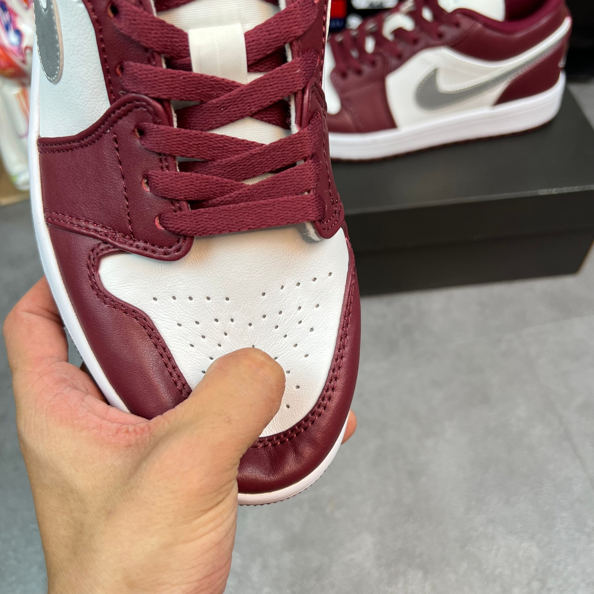 Air Jordan Low “Bordeaux” (Order)1