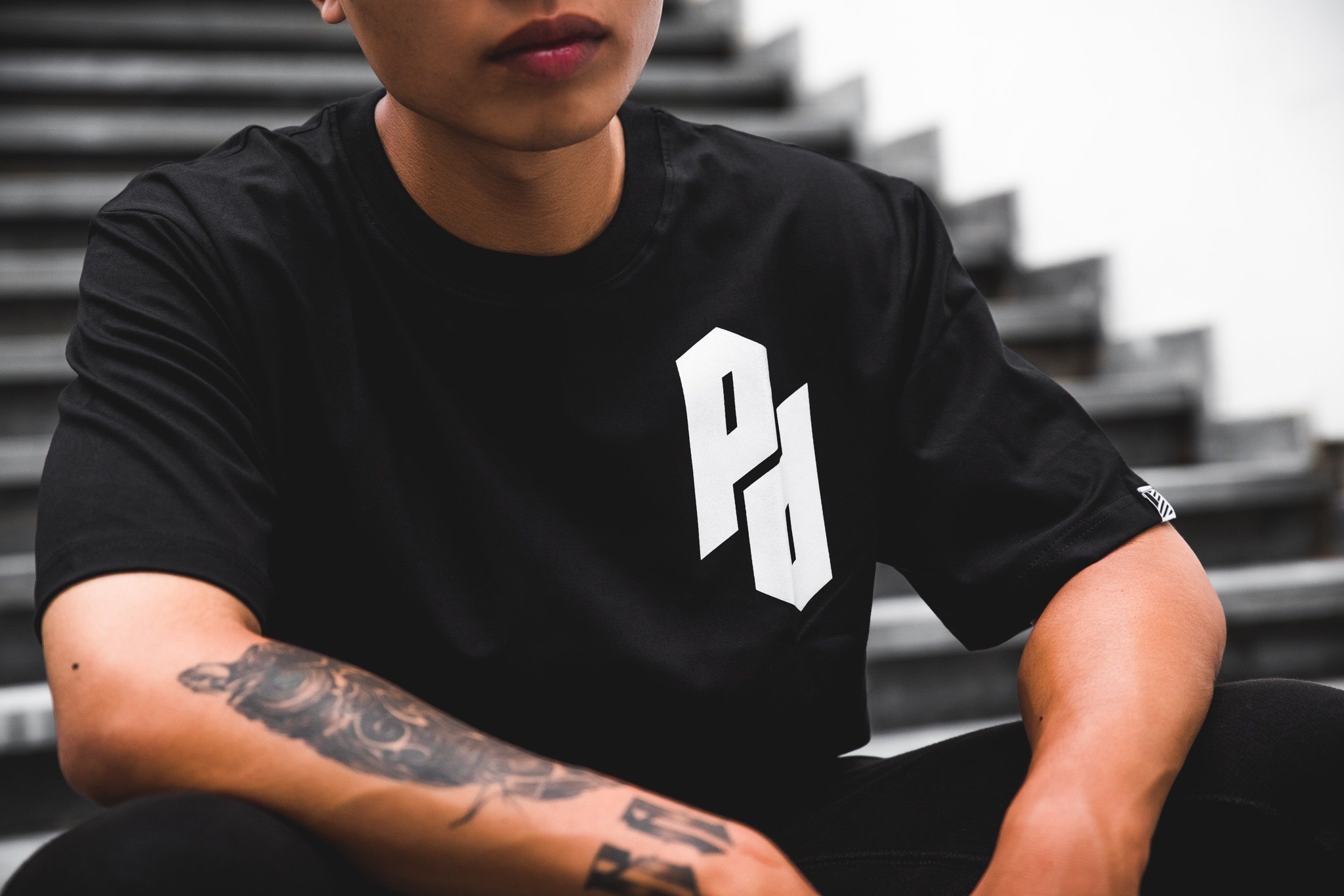 POPULAR DENAMD PD OVERSIZED T-SHIRT IN BLACK