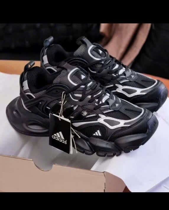 Giày Adidas alphabounce Black