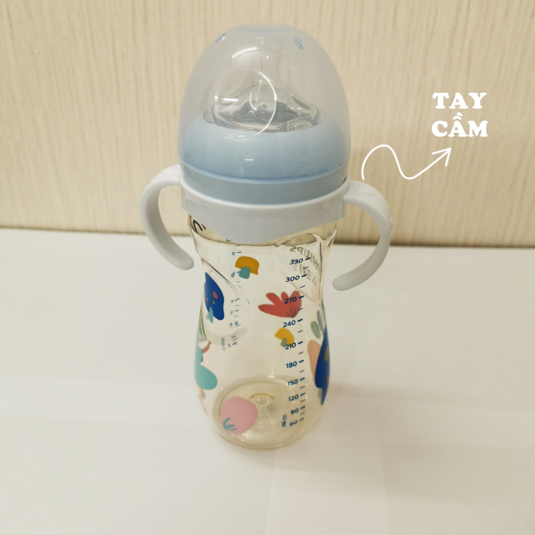 Tay cầm bình sữa Avent Natural cổ rộng - Chất liệu Nhựa