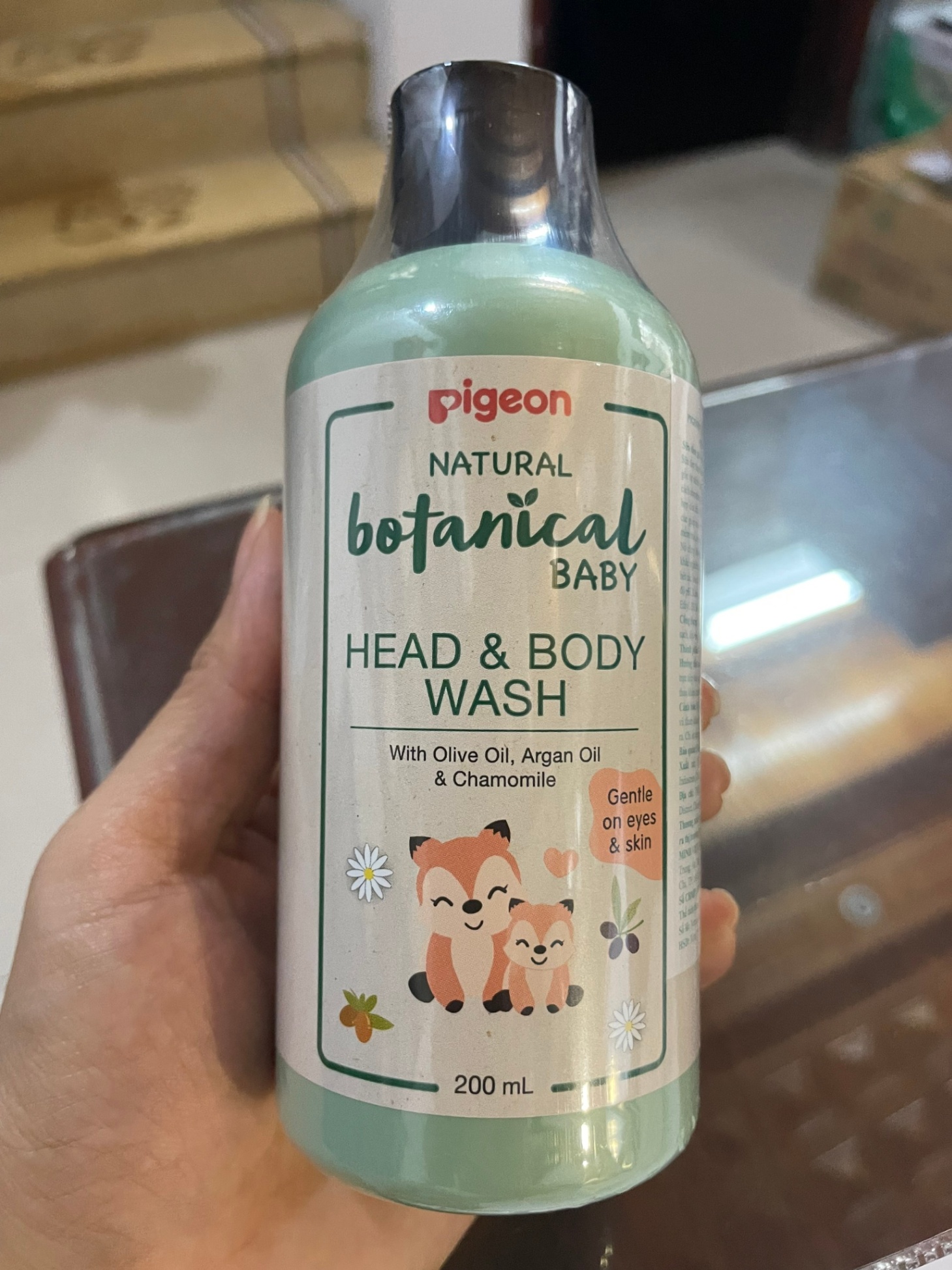 Sữa tắm gội toàn thân cho bé Pigeon - Natural Botanical baby 200ml