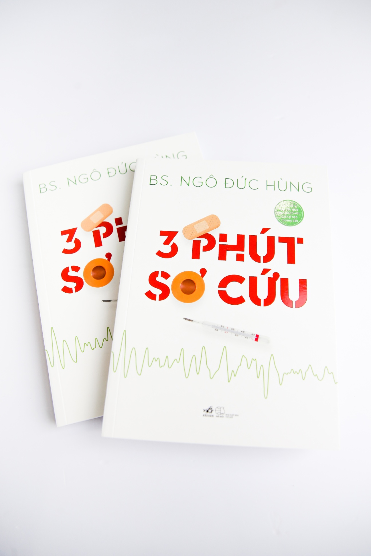 Sách 3 Phút Sơ Cứu [ Bác Sỹ Ngô Đức Hùng ]