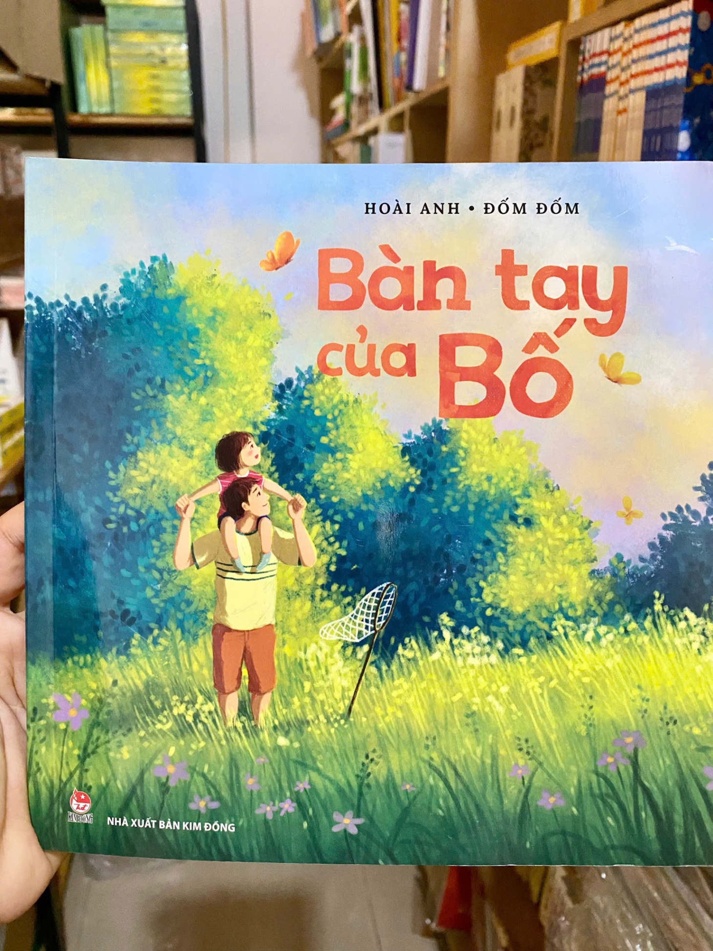 Sách Bàn tay của bố