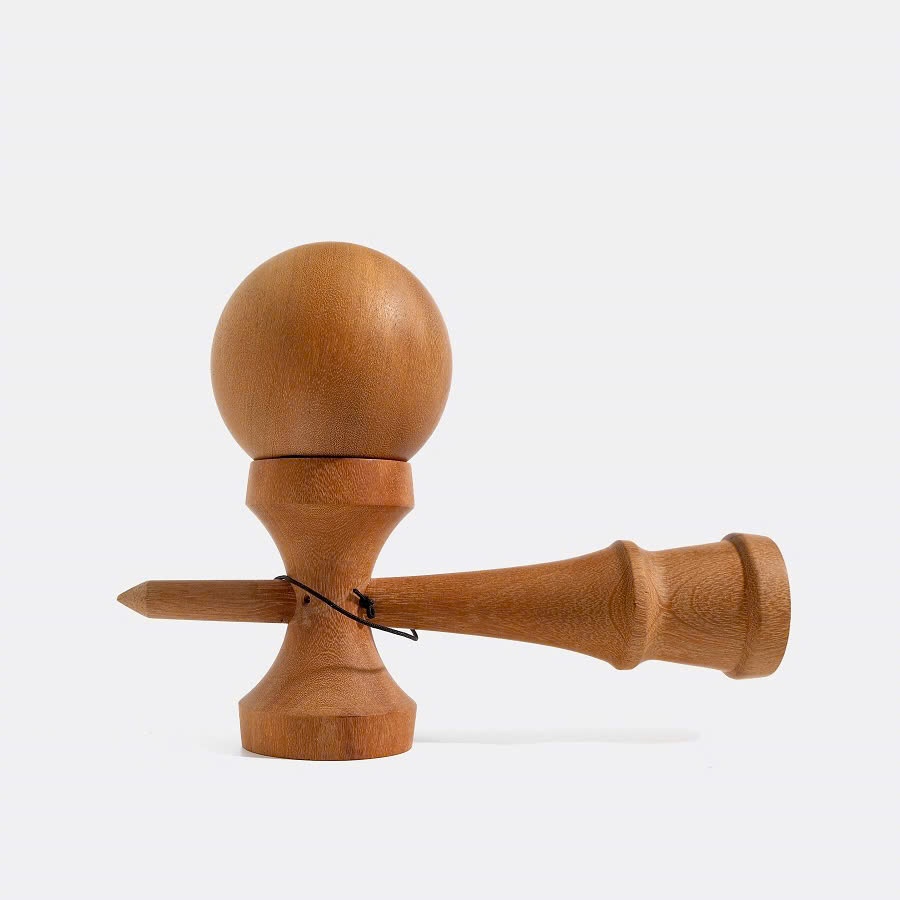 Đồ chơi tung hứng Kendama