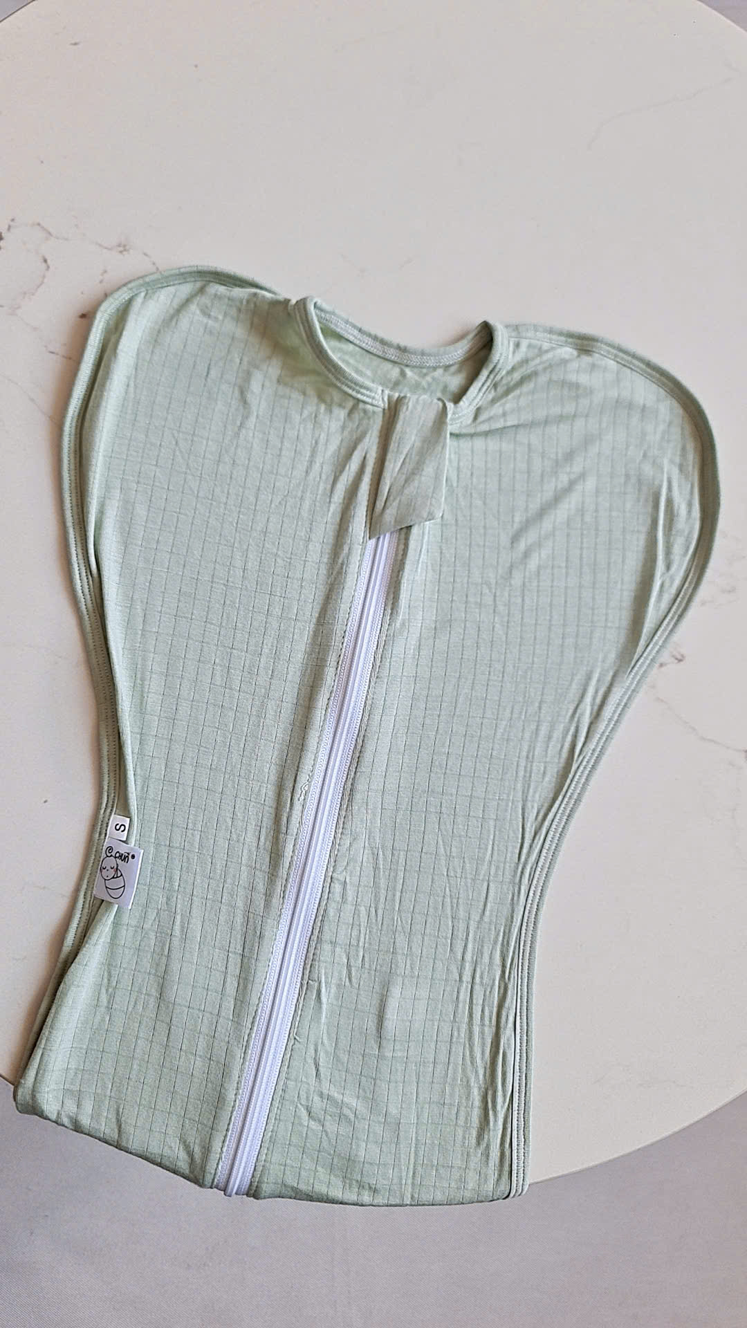 Nhộng chũn Cocoon thần thánh: Giúp bé ngủ ngon, sâu giấc