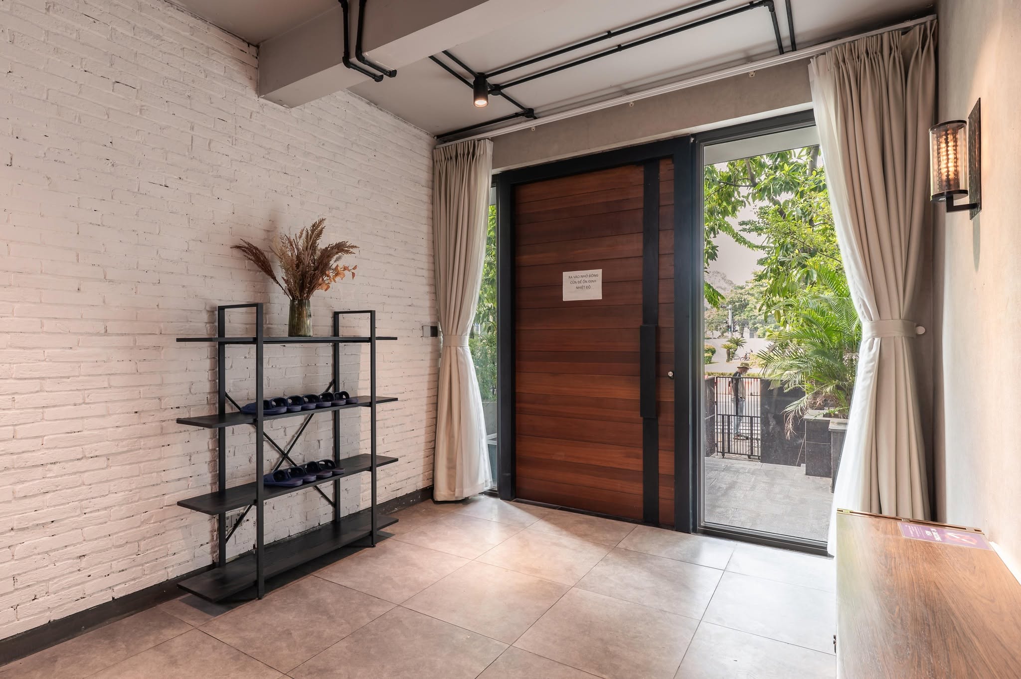 5 Bedrooms Villa for Rent in District 2 – D2HR1017