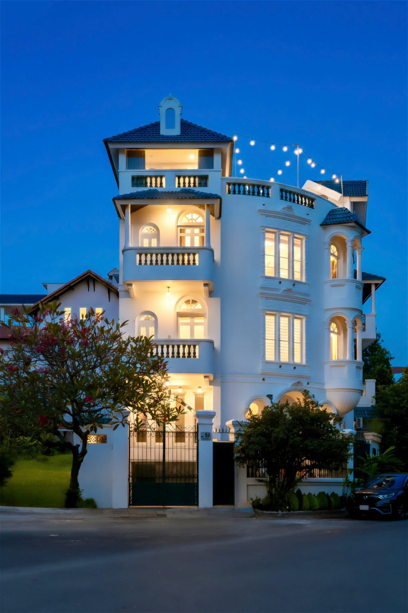 9 Bedrooms Villa for Sale in District 2 – D2HS1013